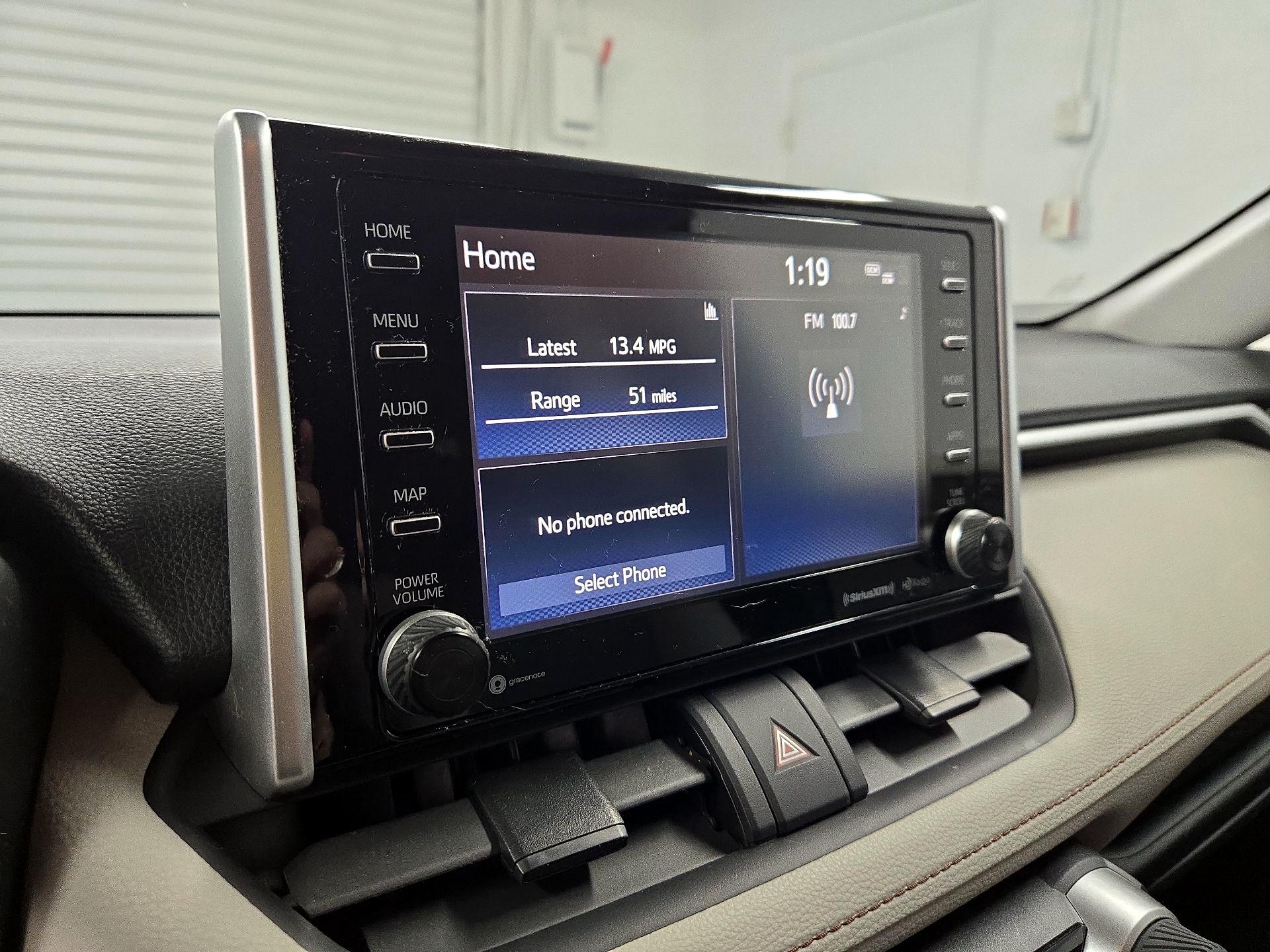 Thumbnail: 2019 Toyota RAV4 - 15