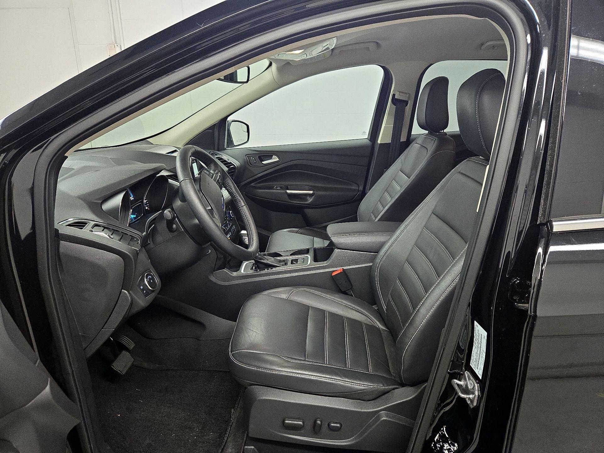 Thumbnail: 2018 Ford Escape - 11