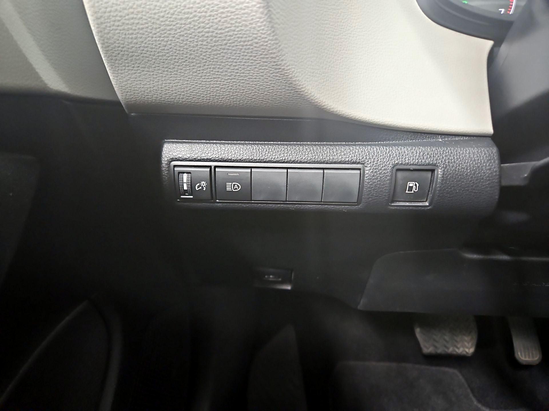 Thumbnail: 2023 Toyota Corolla - 13