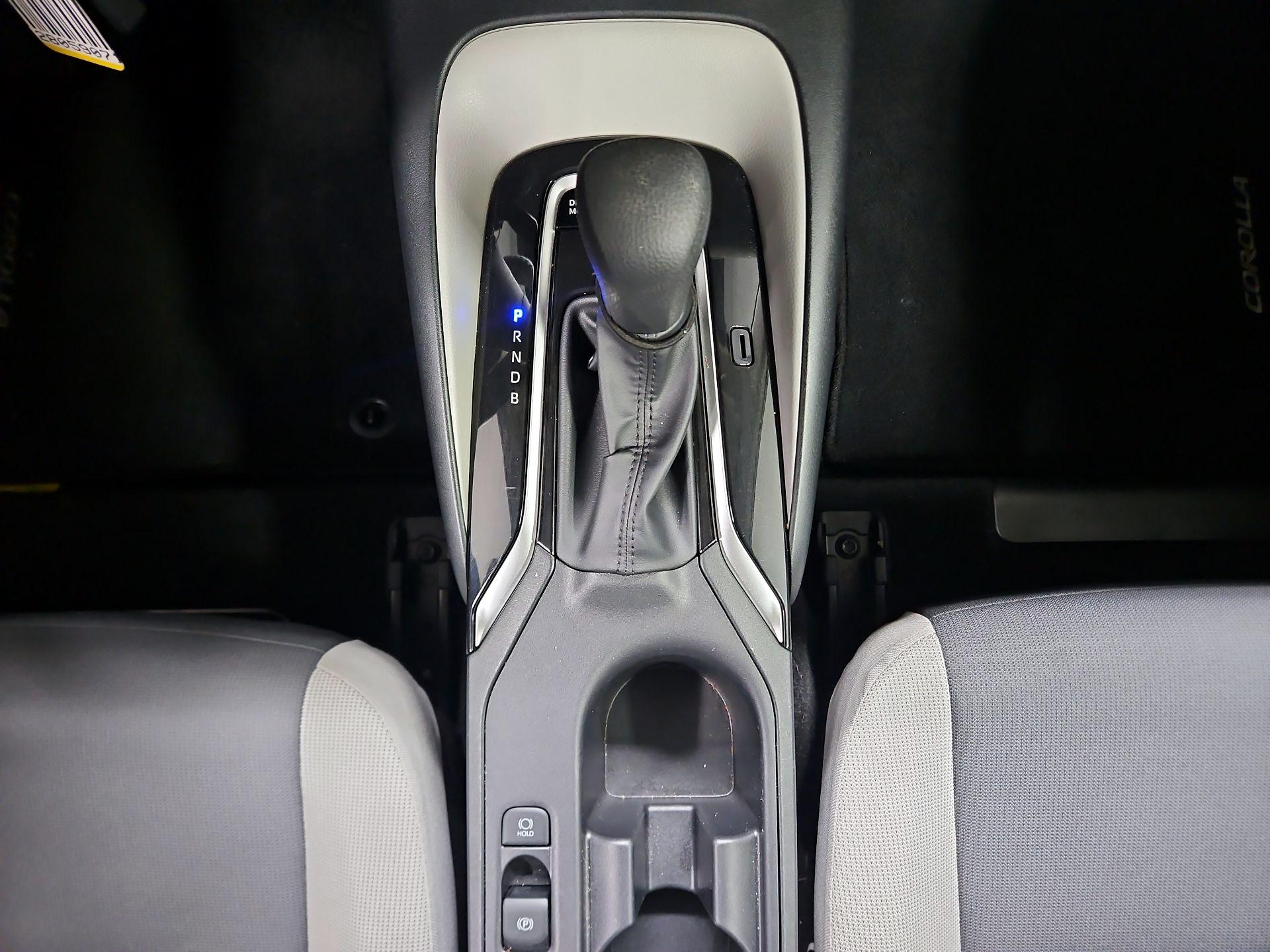 Thumbnail: 2023 Toyota Corolla - 17