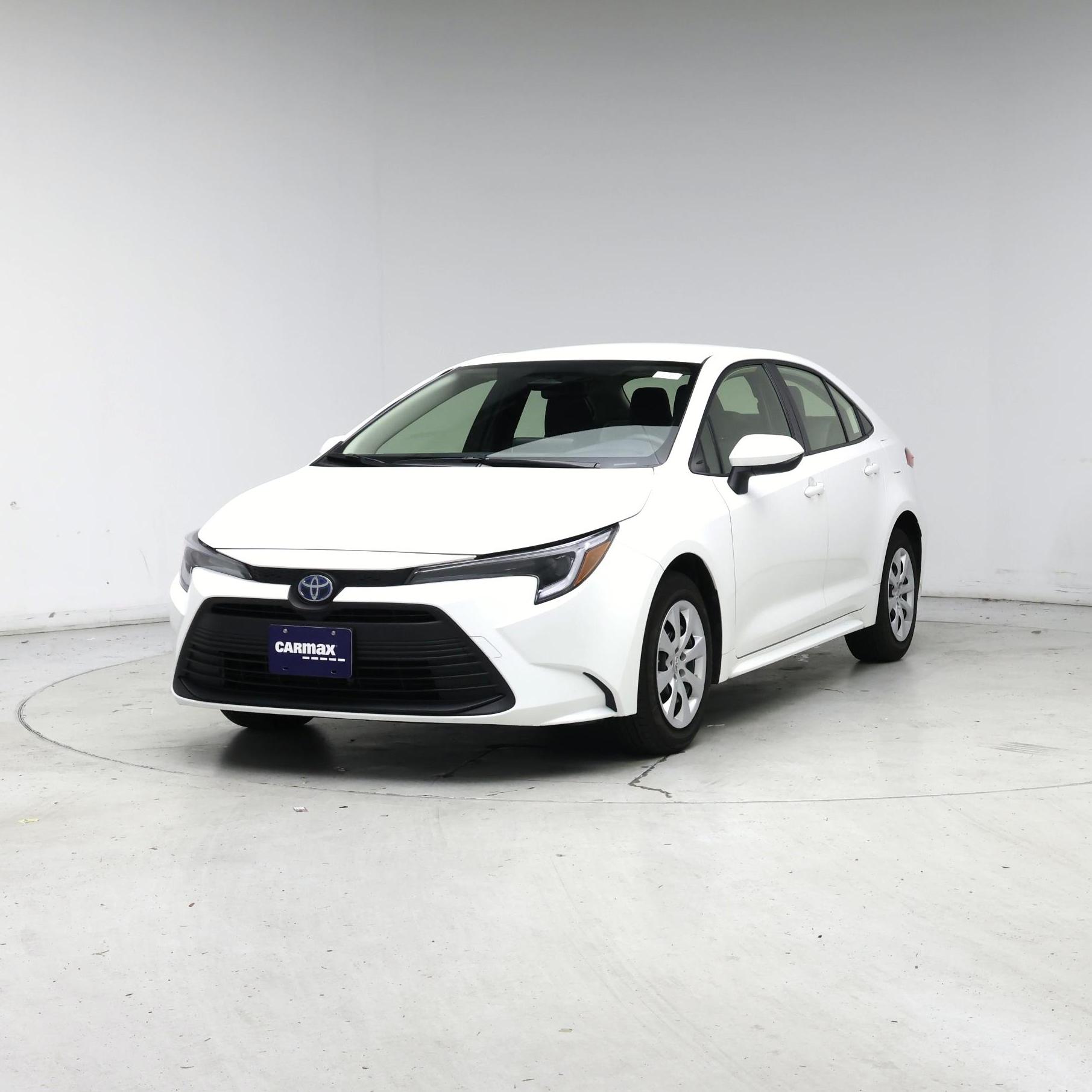 Thumbnail: 2023 Toyota Corolla - 4