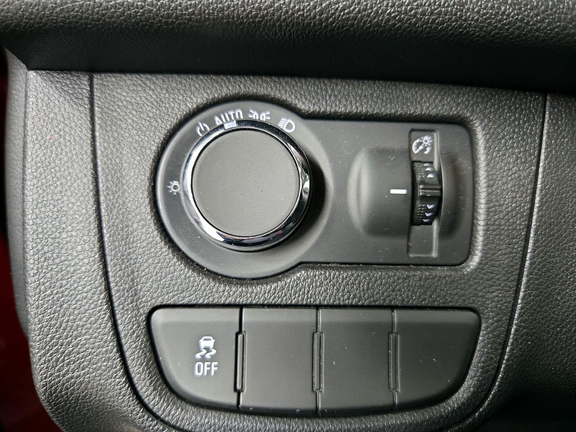 Thumbnail: 2017 Chevrolet Spark - 13