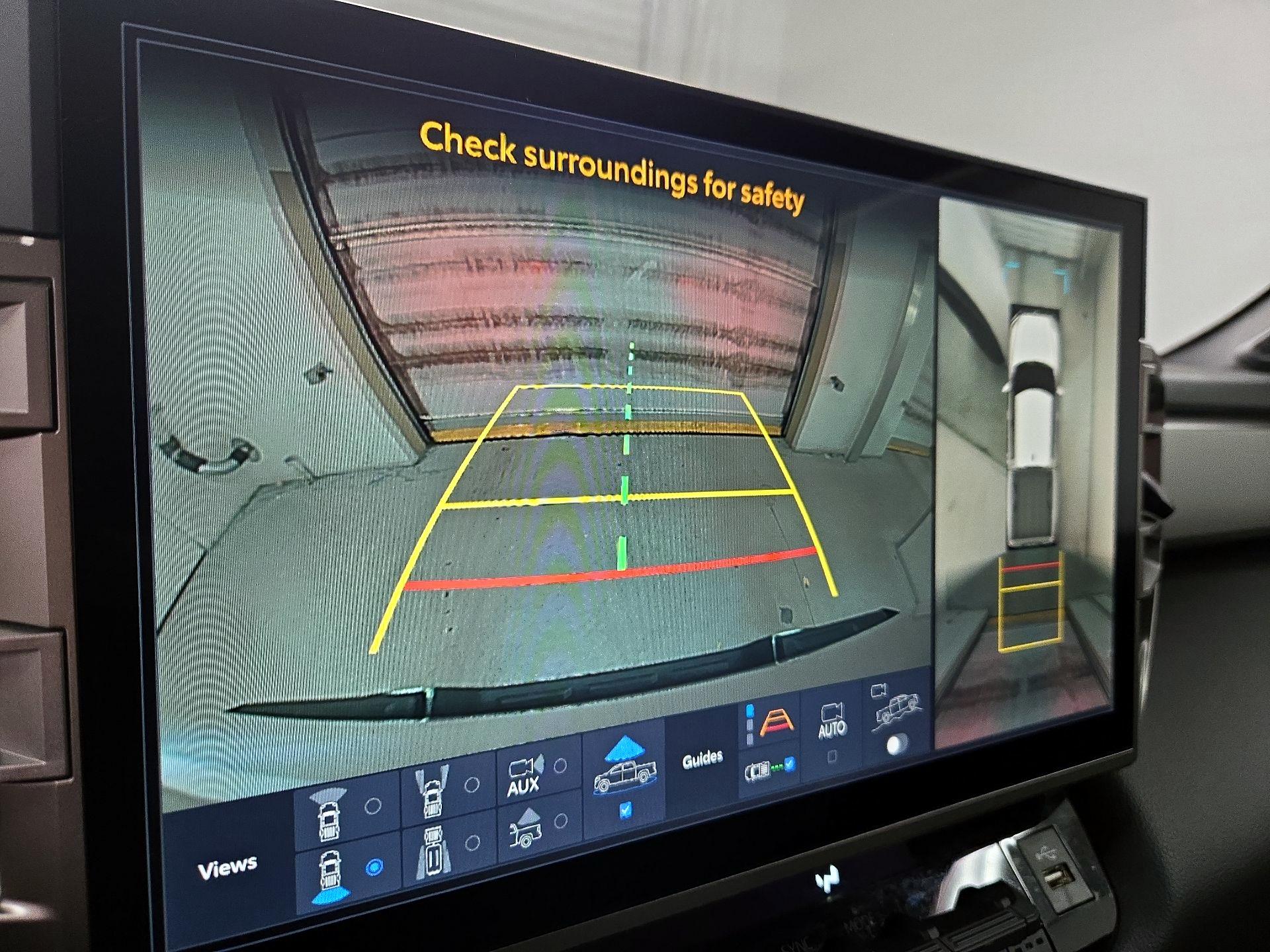 Thumbnail: 2025 Toyota Tundra - 14