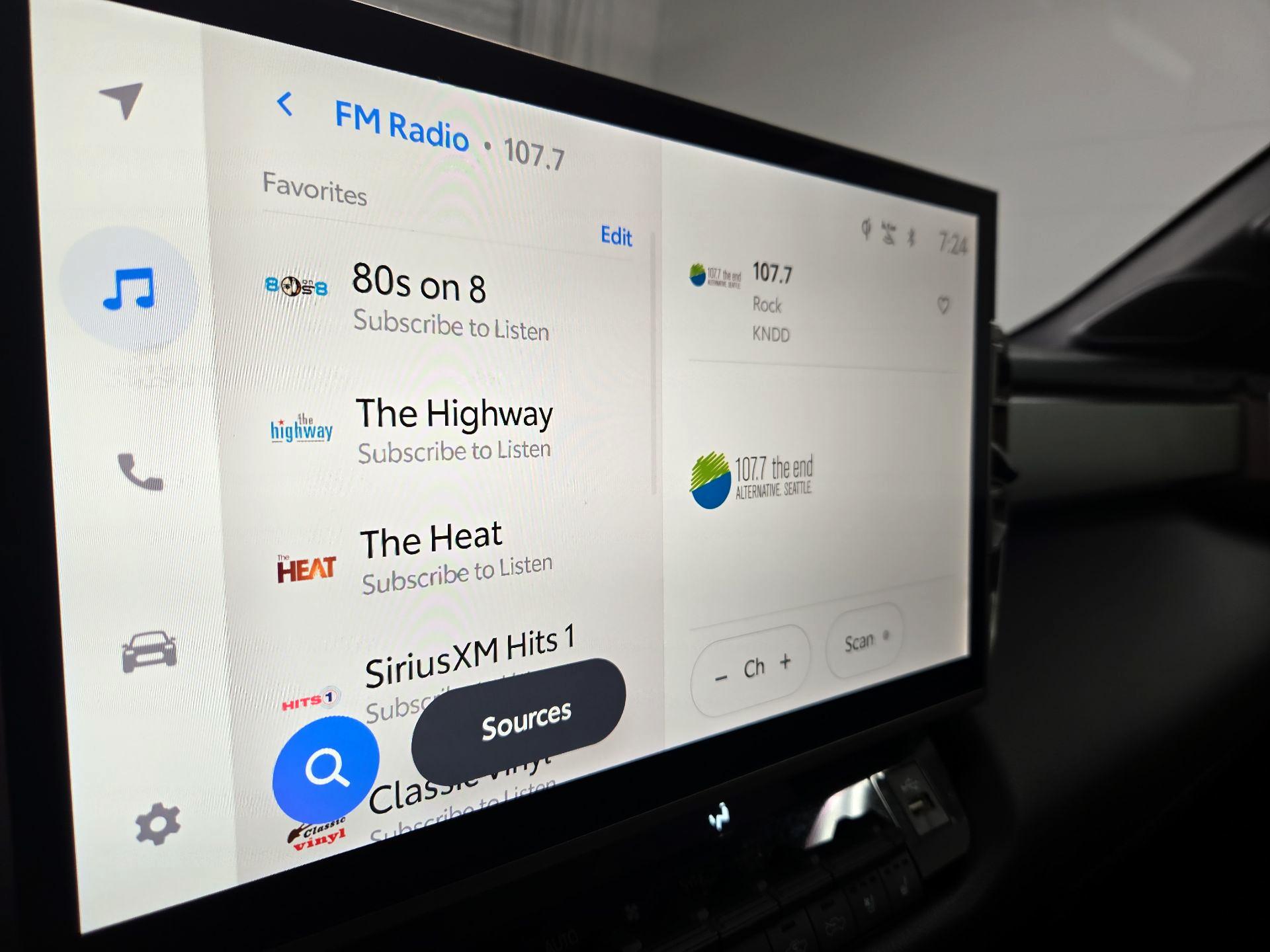 Thumbnail: 2025 Toyota Tundra - 15