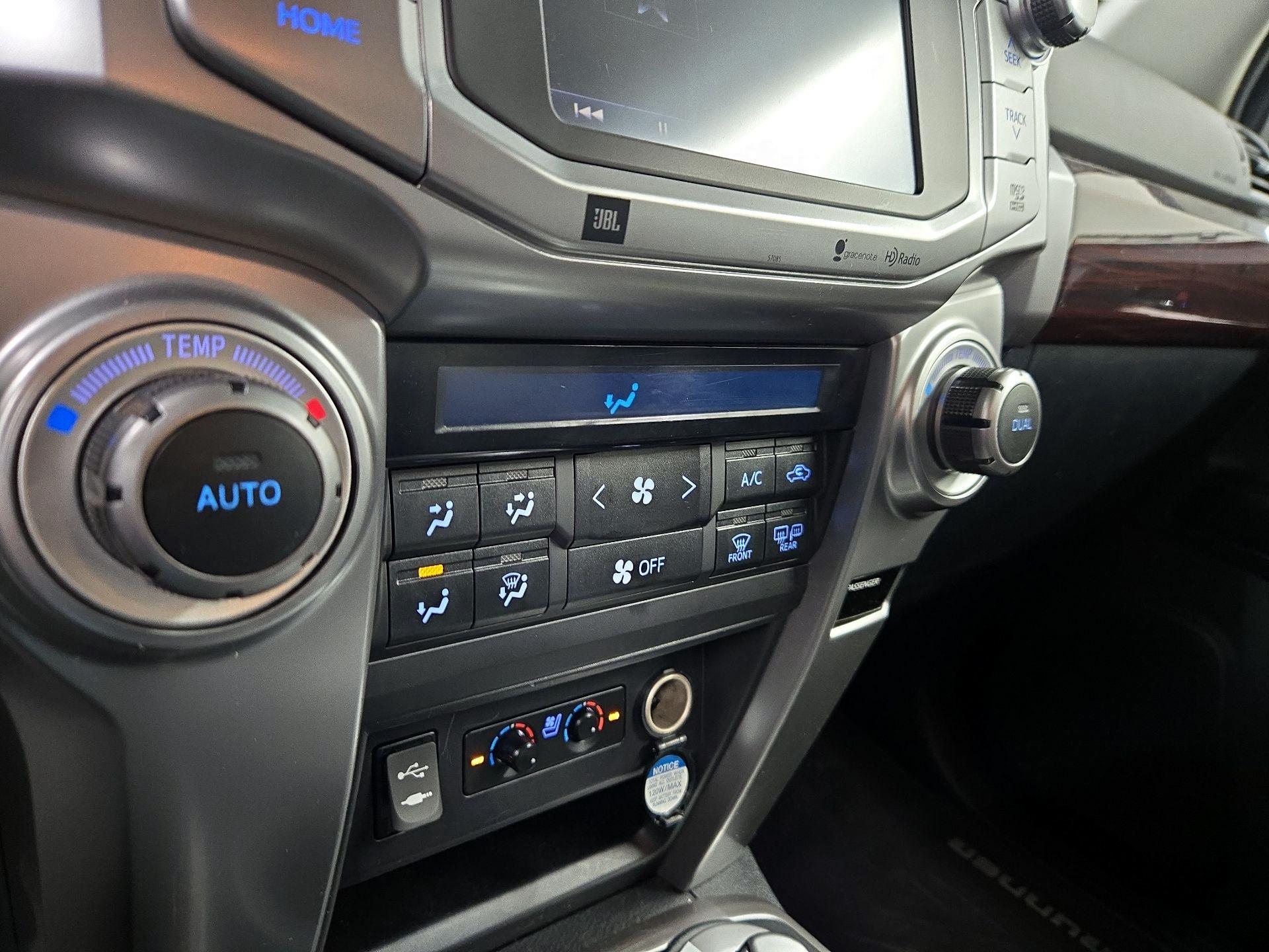 Thumbnail: 2015 Toyota 4Runner - 17