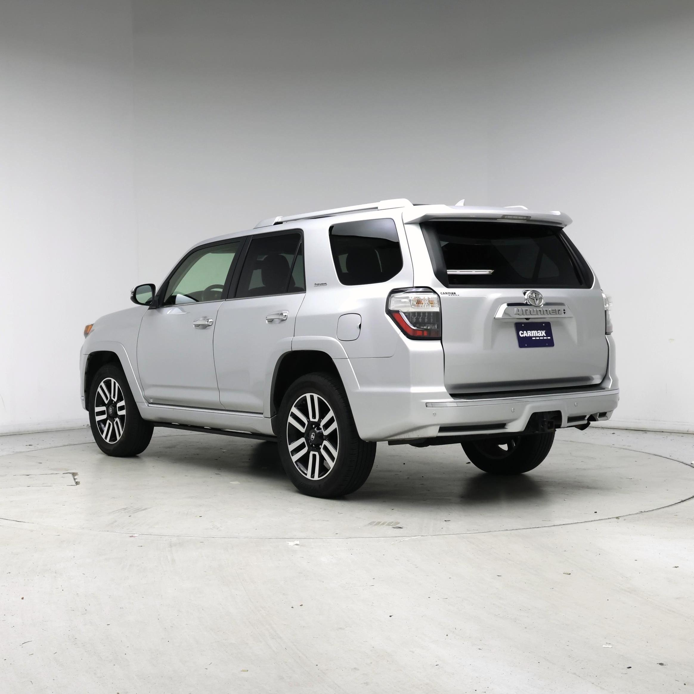 Thumbnail: 2015 Toyota 4Runner - 2