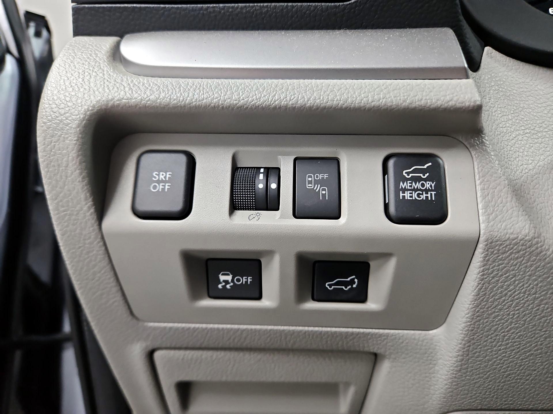 Thumbnail: 2017 Subaru Forester - 13