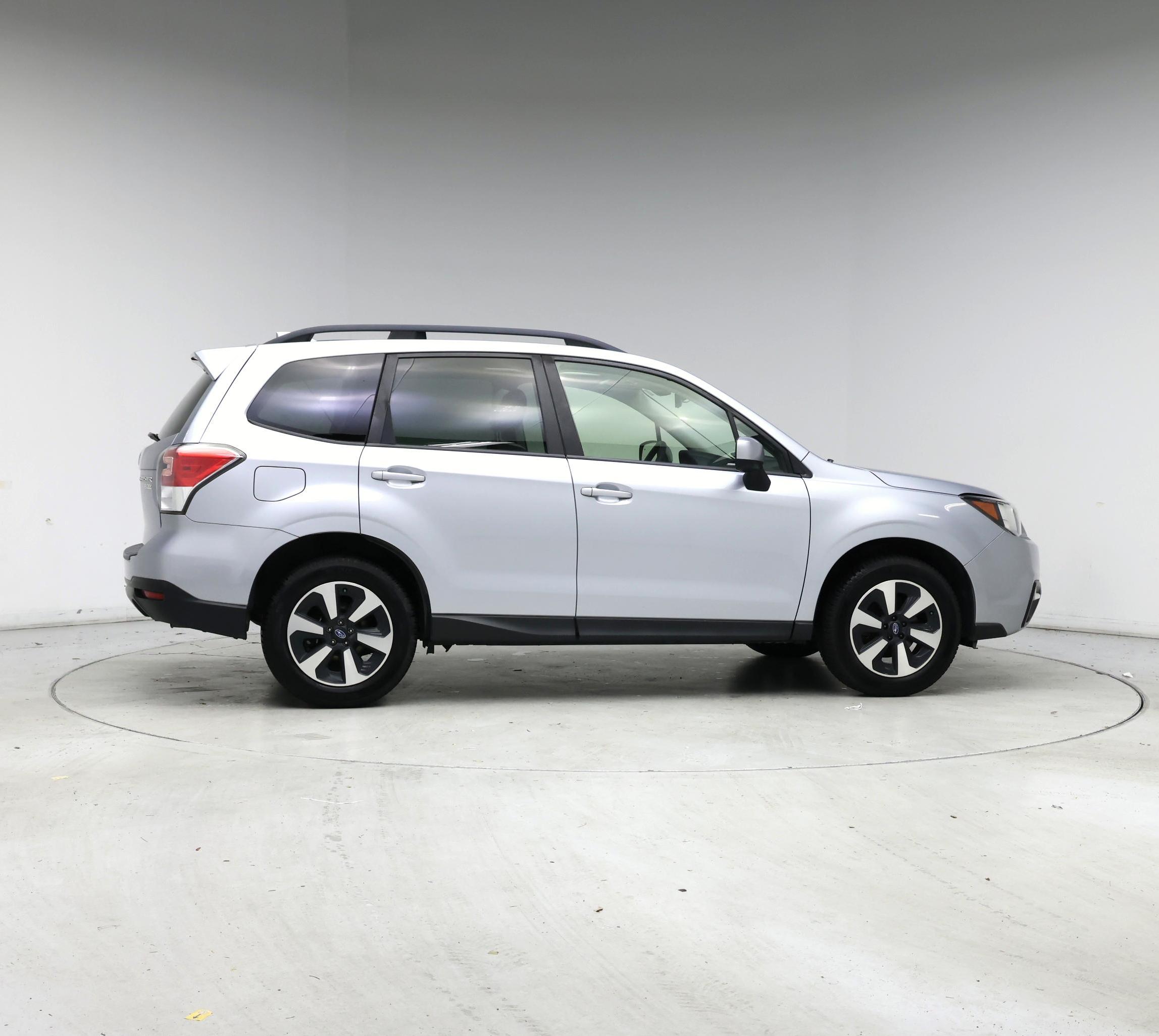 Thumbnail: 2017 Subaru Forester - 7
