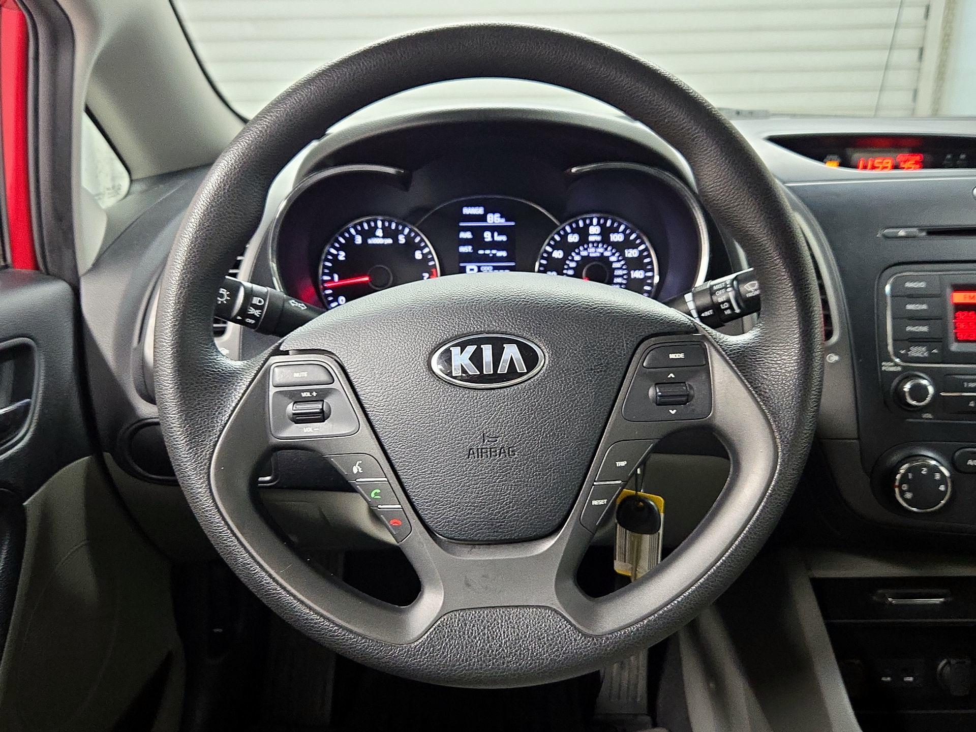 Thumbnail: 2014 Kia Forte - 10