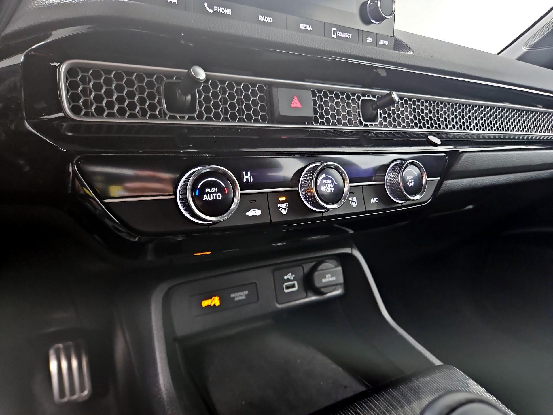 Thumbnail: 2022 Honda Civic - 16