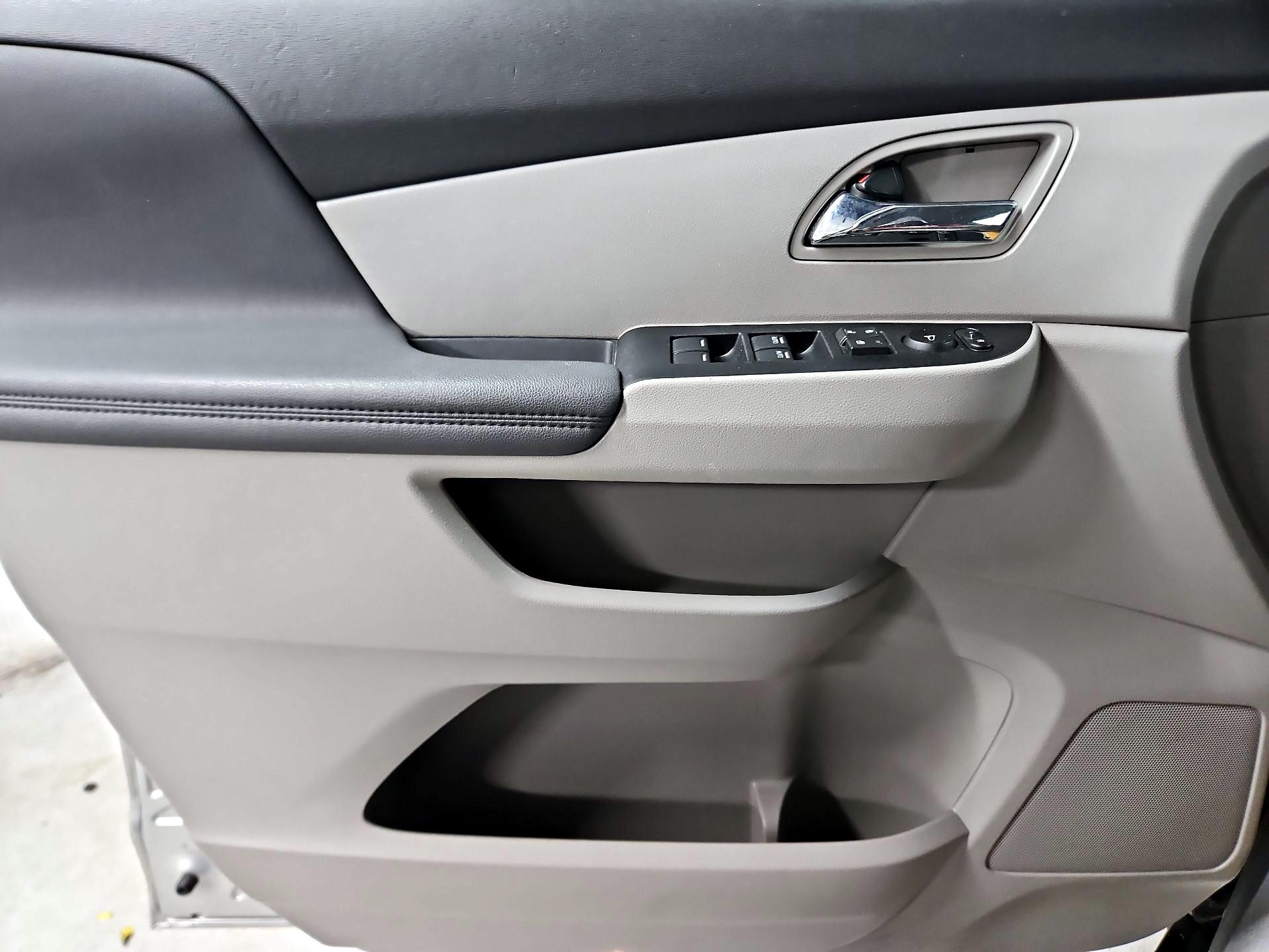 Thumbnail: 2014 Honda Odyssey - 12