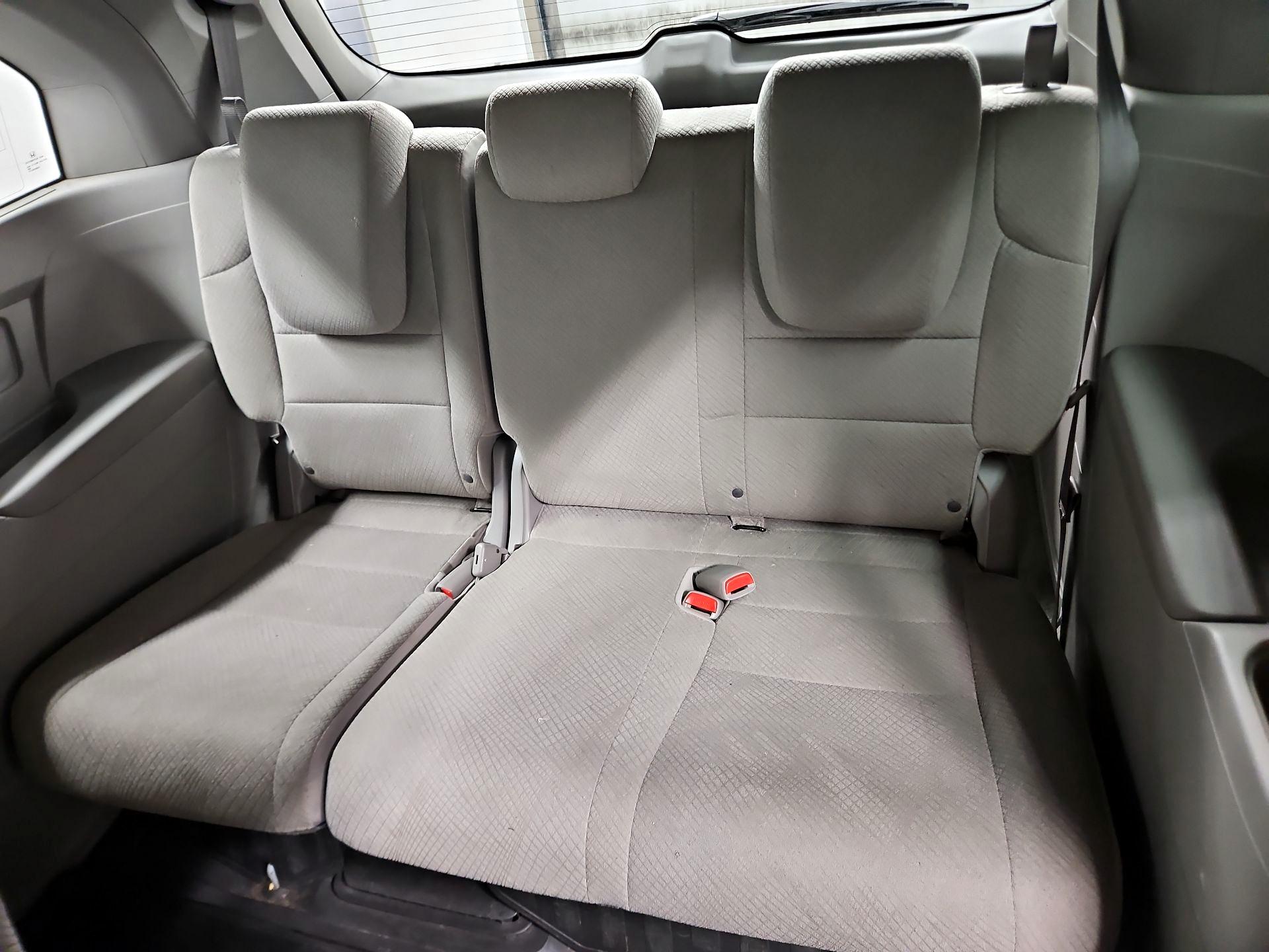 Thumbnail: 2014 Honda Odyssey - 20