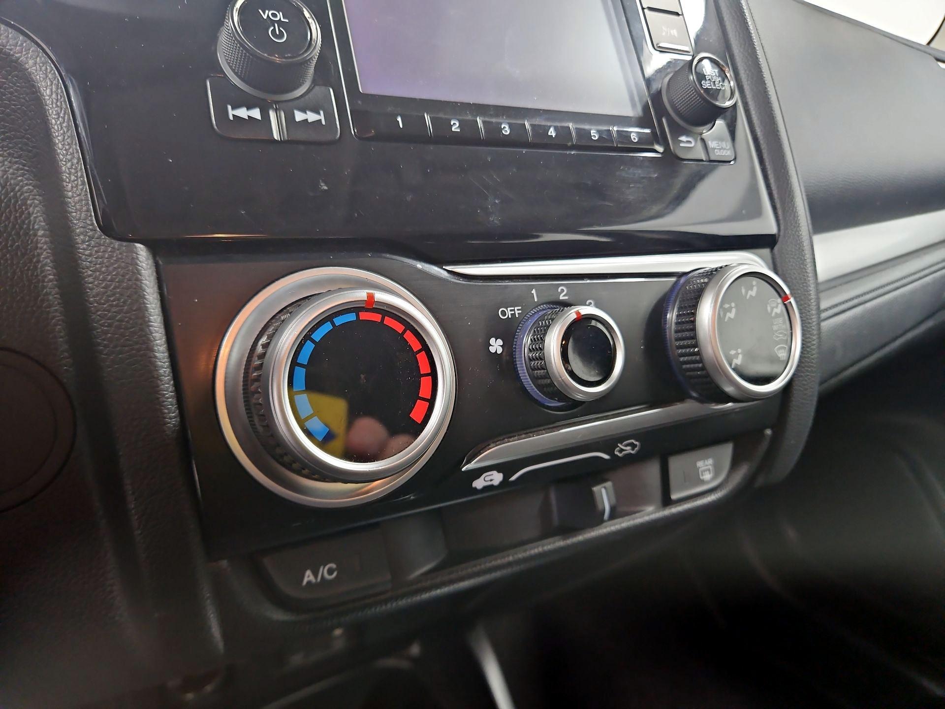 Thumbnail: 2015 Honda Fit - 16