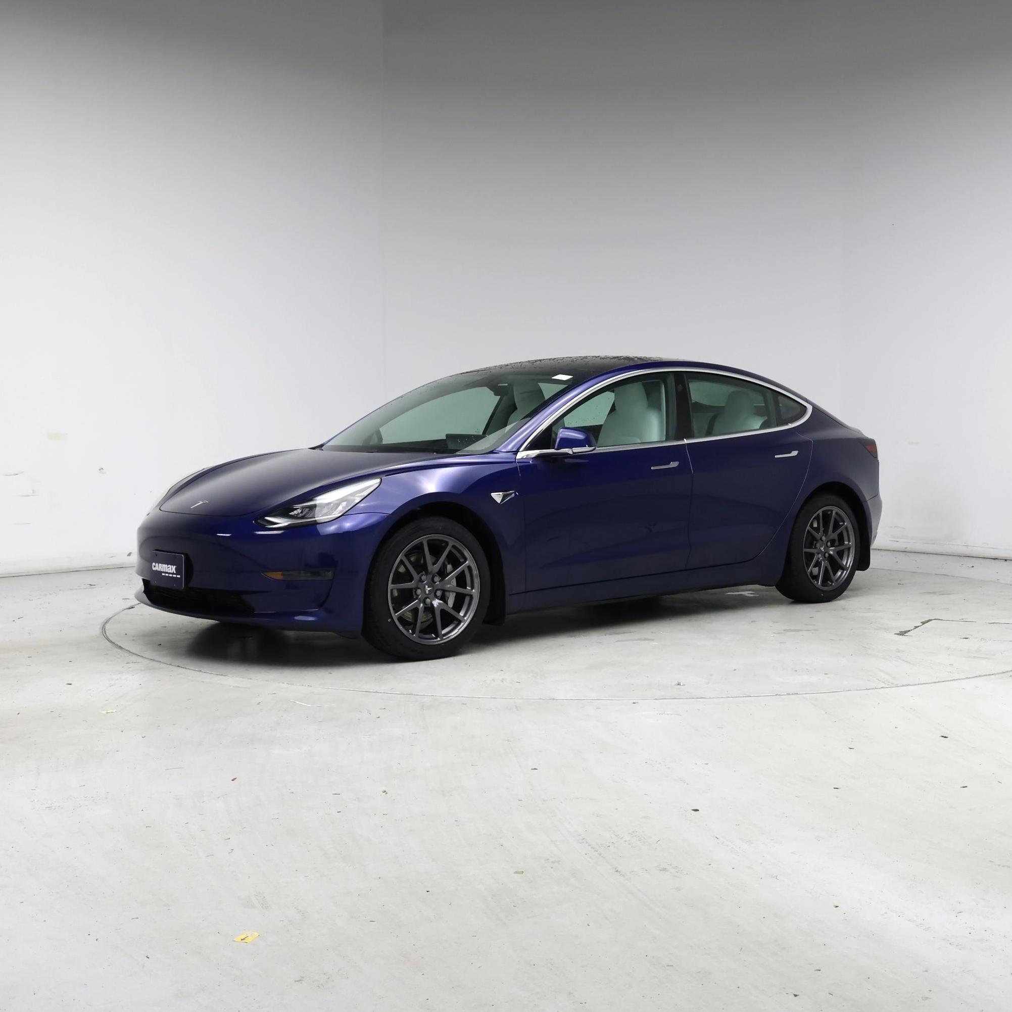 Thumbnail: 2019 Tesla Model 3 - 5