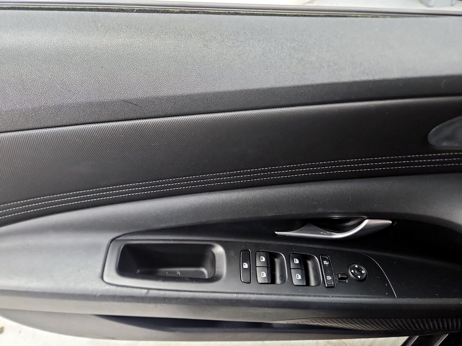 Thumbnail: 2023 Hyundai Elantra - 12