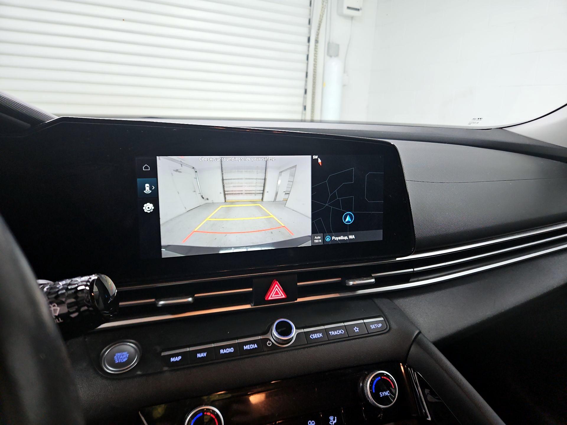 Thumbnail: 2023 Hyundai Elantra - 15