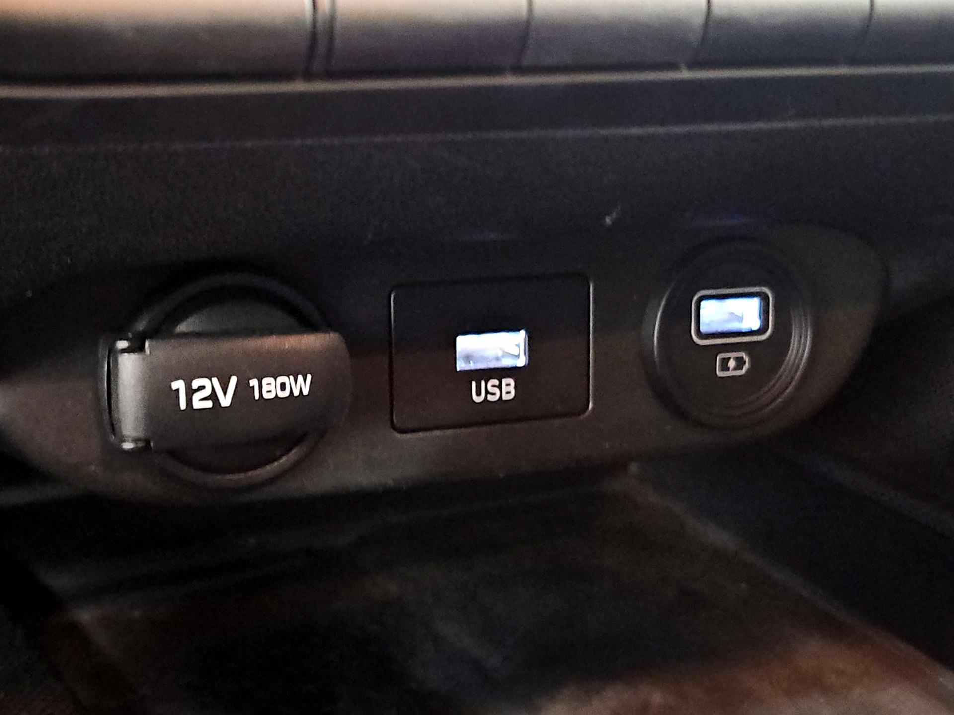 Thumbnail: 2023 Hyundai Elantra - 19