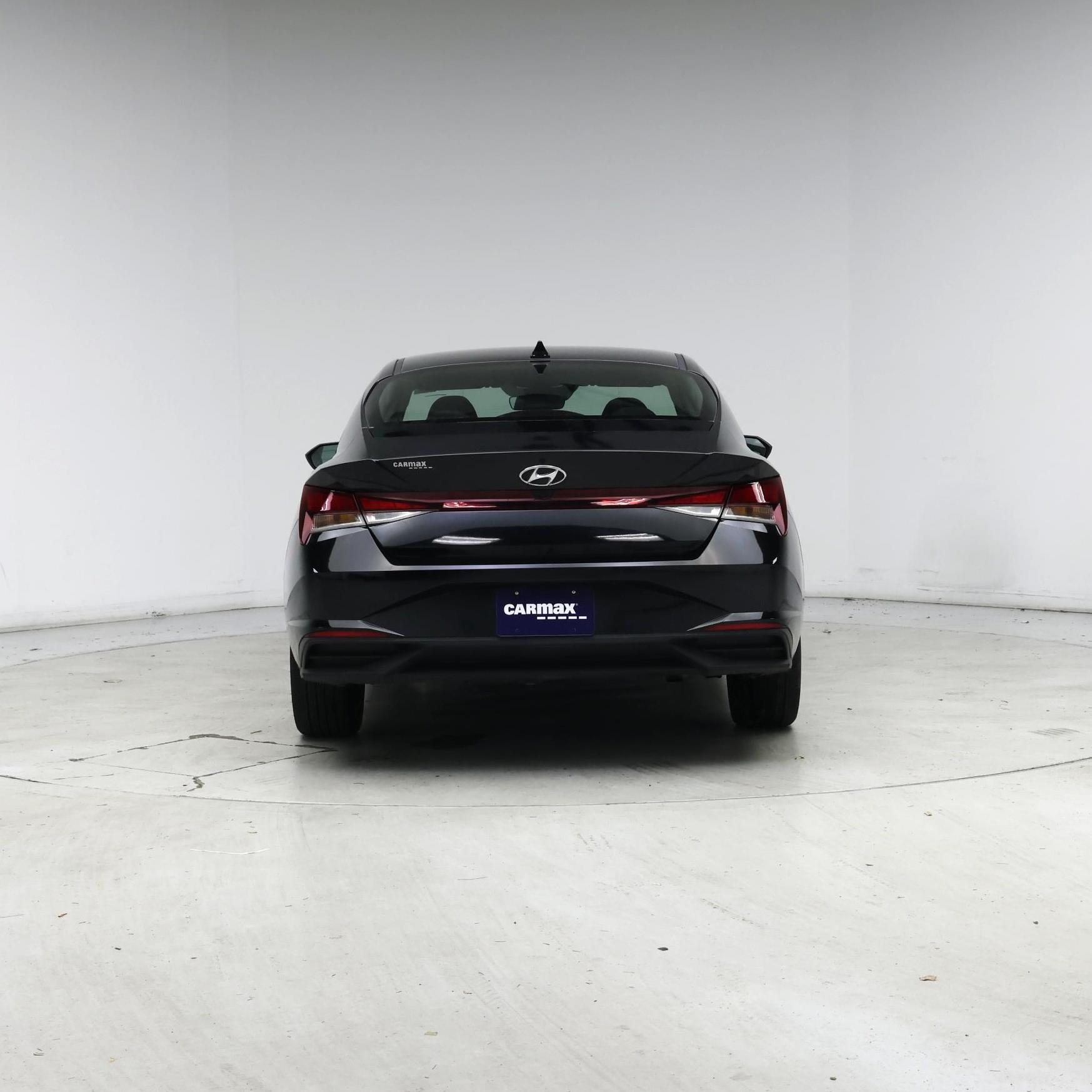 Thumbnail: 2023 Hyundai Elantra - 6