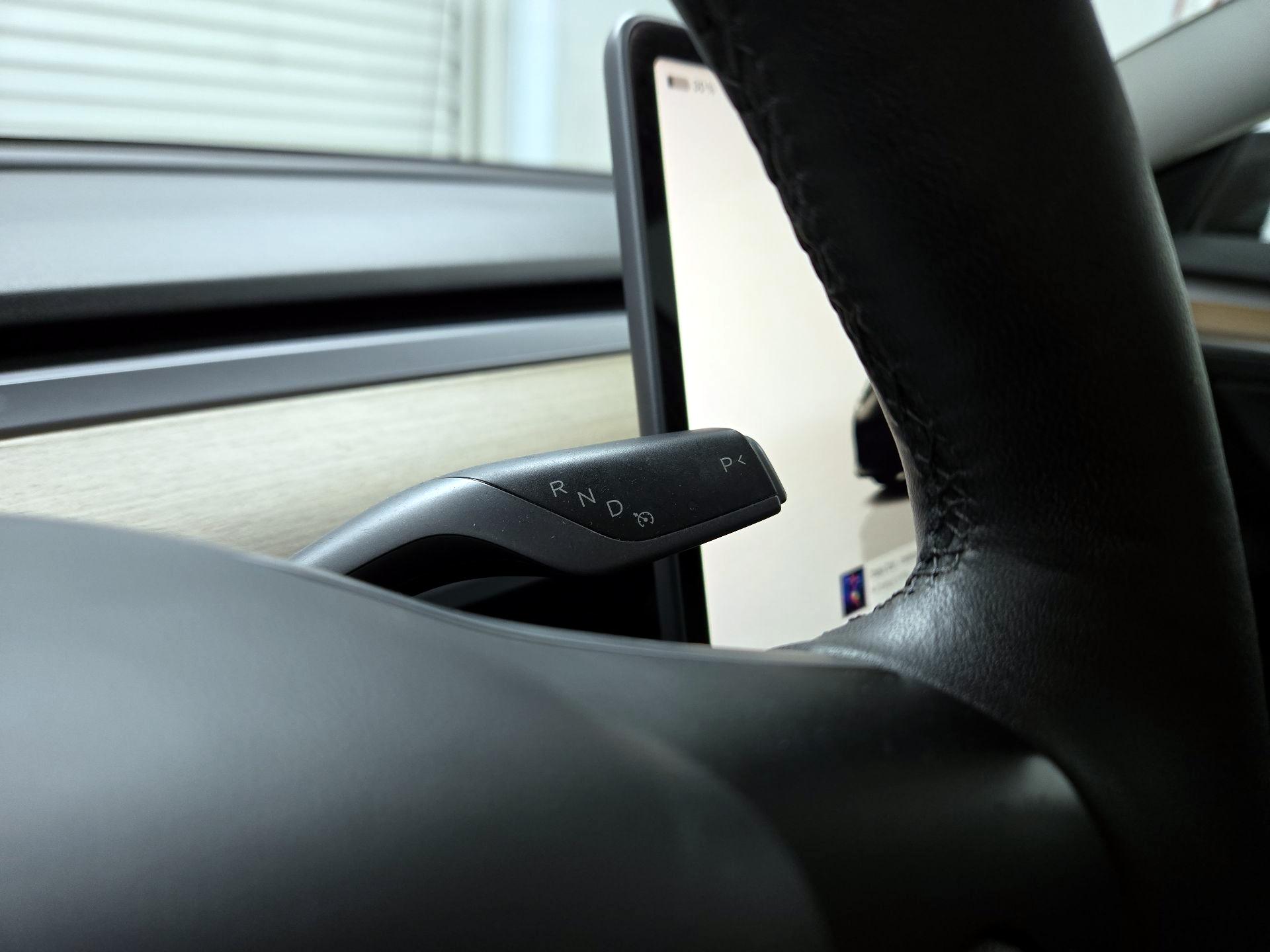 Thumbnail: 2023 Tesla Model 3 - 17