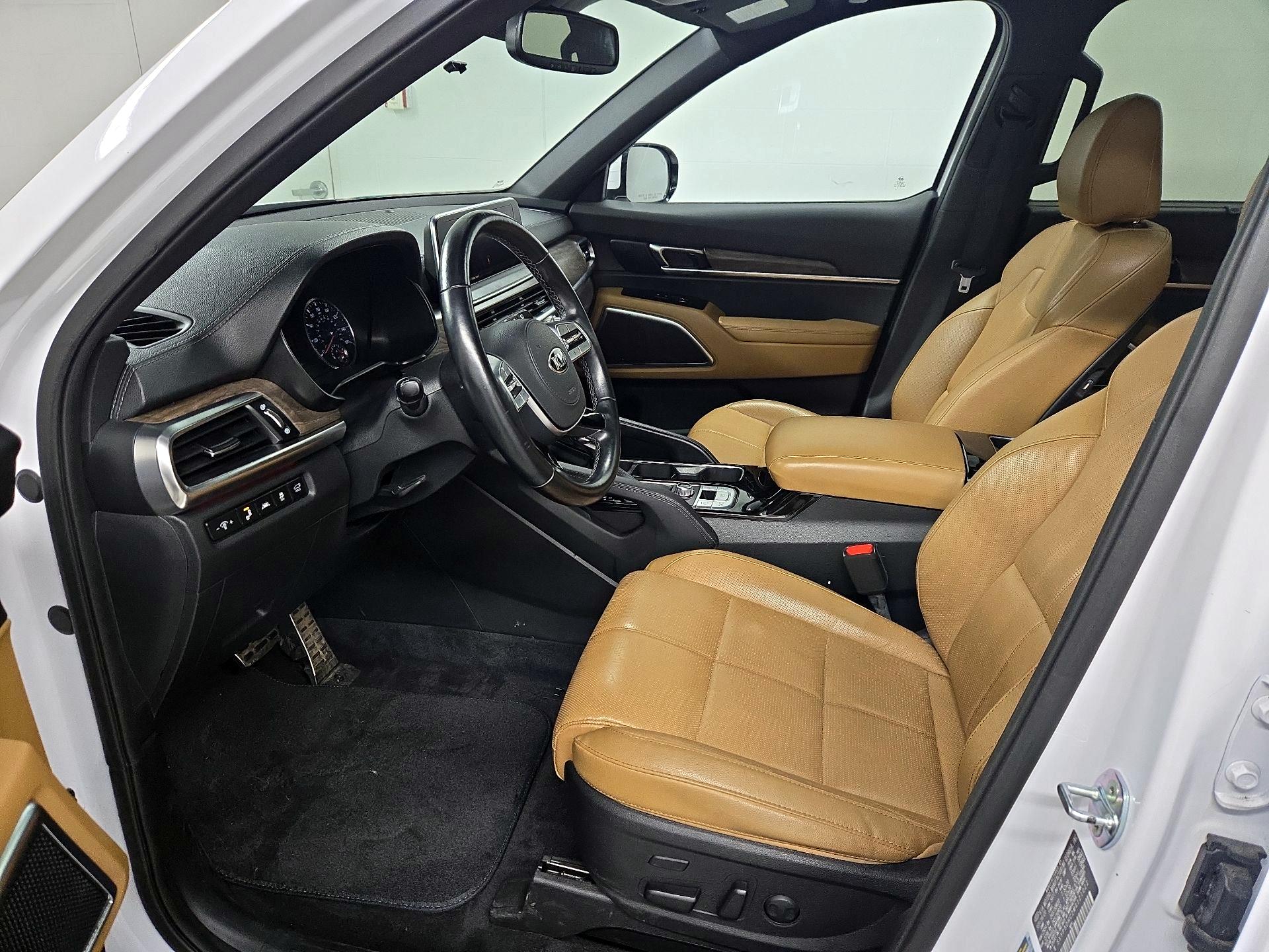 Thumbnail: 2021 Kia Telluride - 11