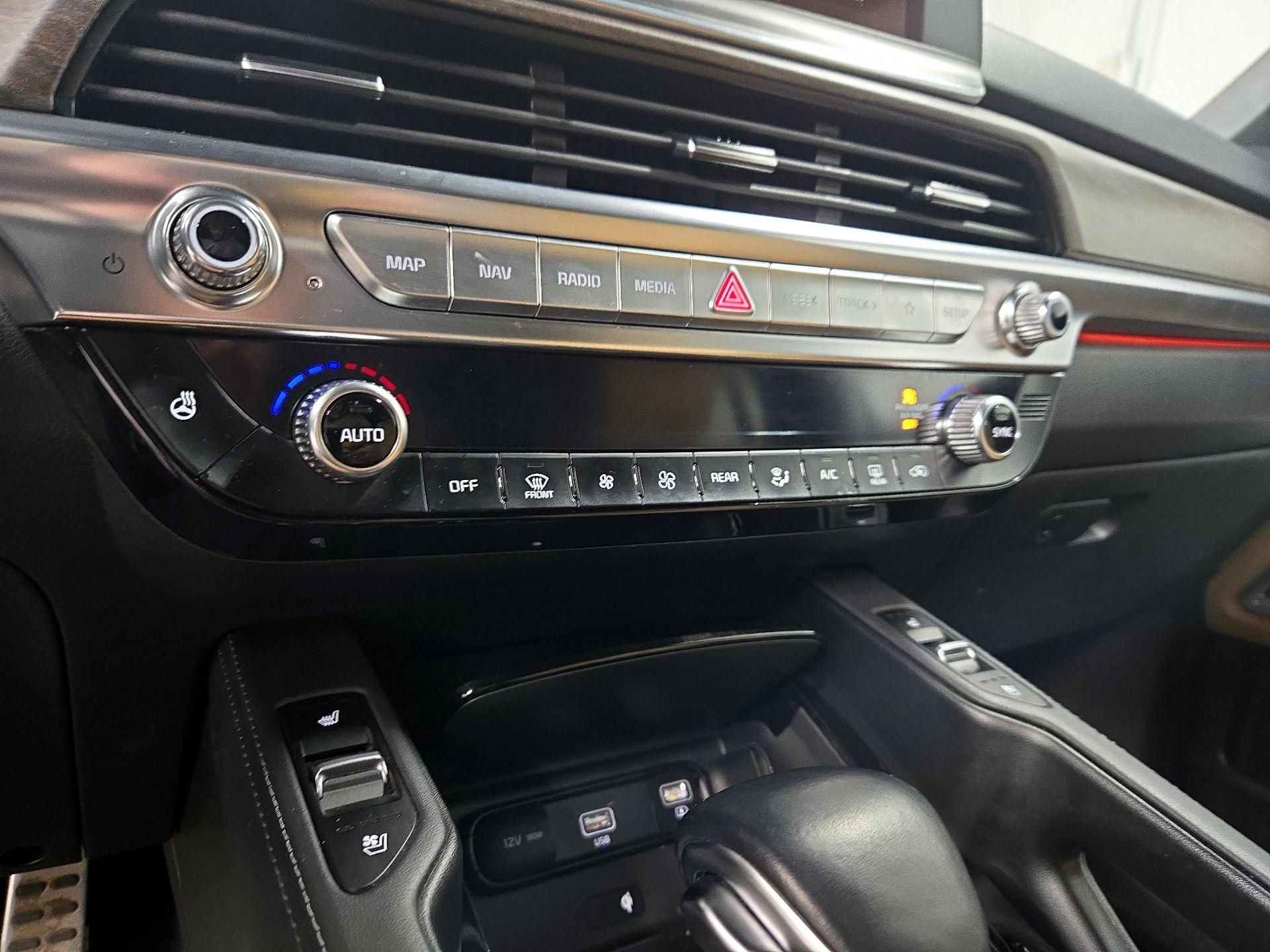 Thumbnail: 2021 Kia Telluride - 17