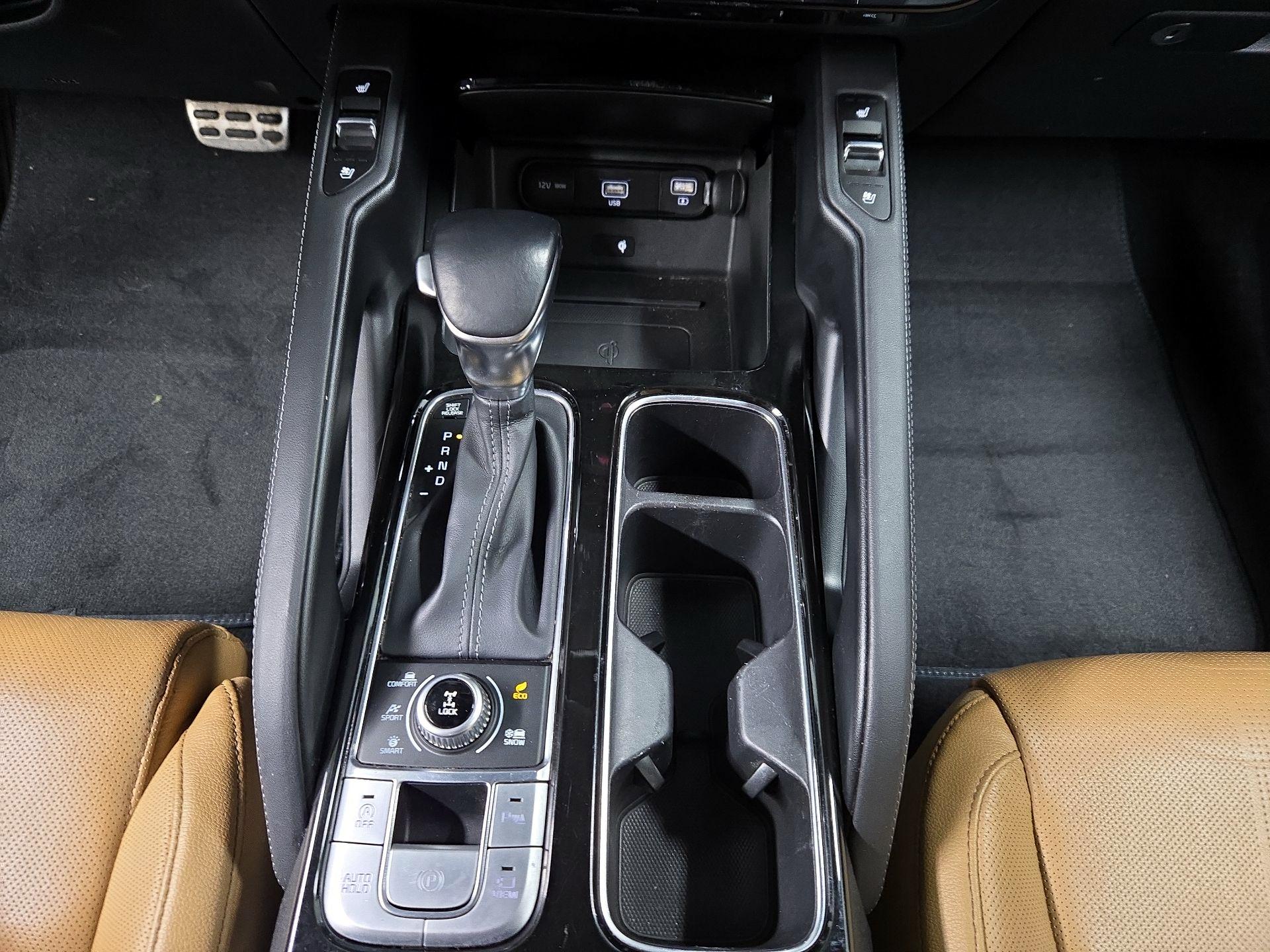 Thumbnail: 2021 Kia Telluride - 18