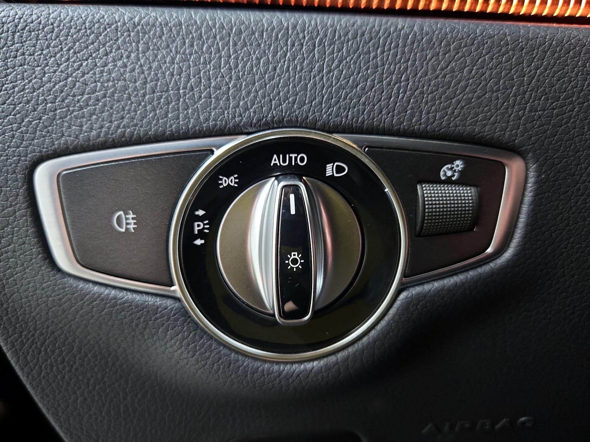 Thumbnail: 2023 Mercedes-Benz E-Class - 13