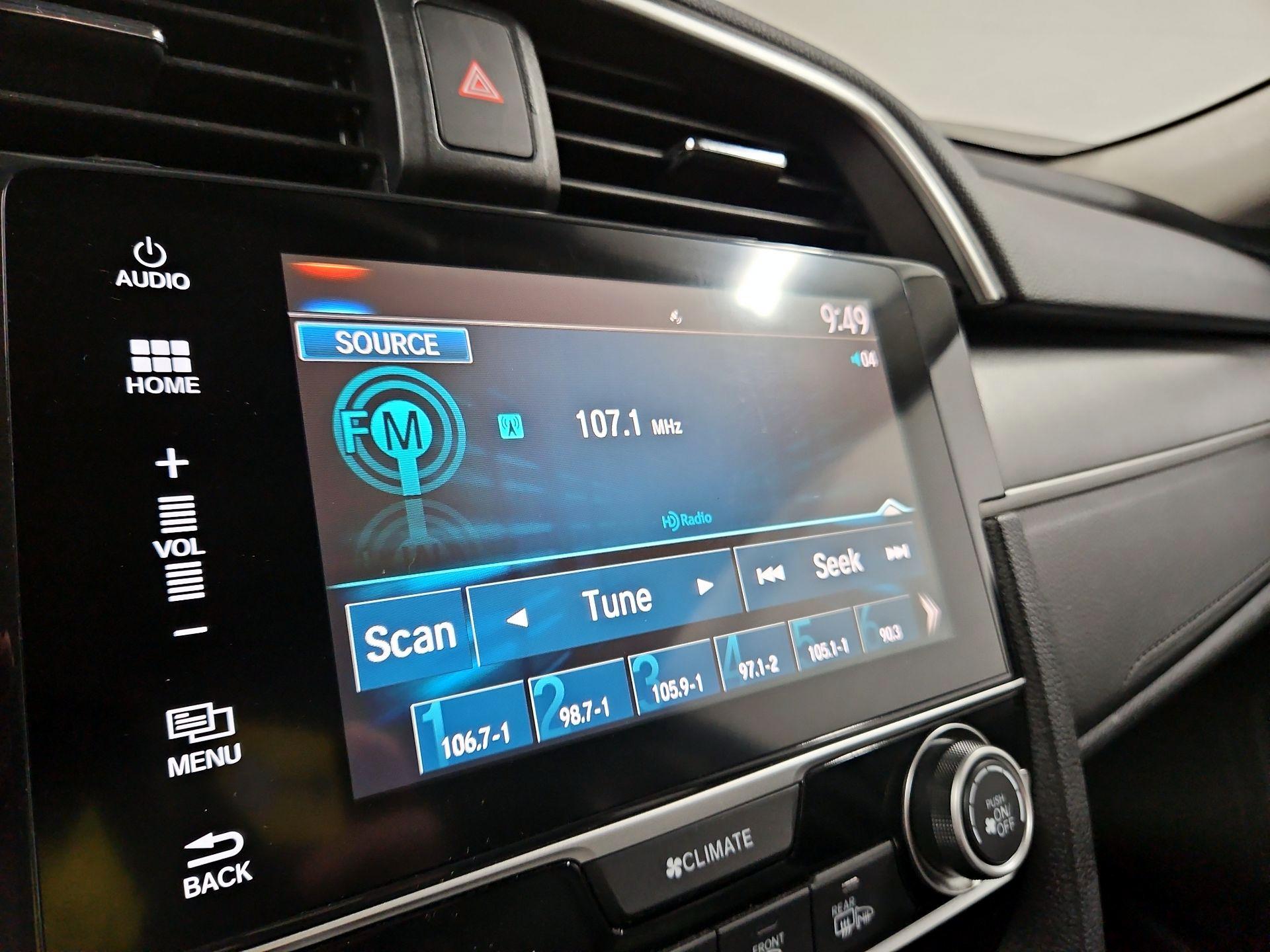 Thumbnail: 2017 Honda Civic - 15