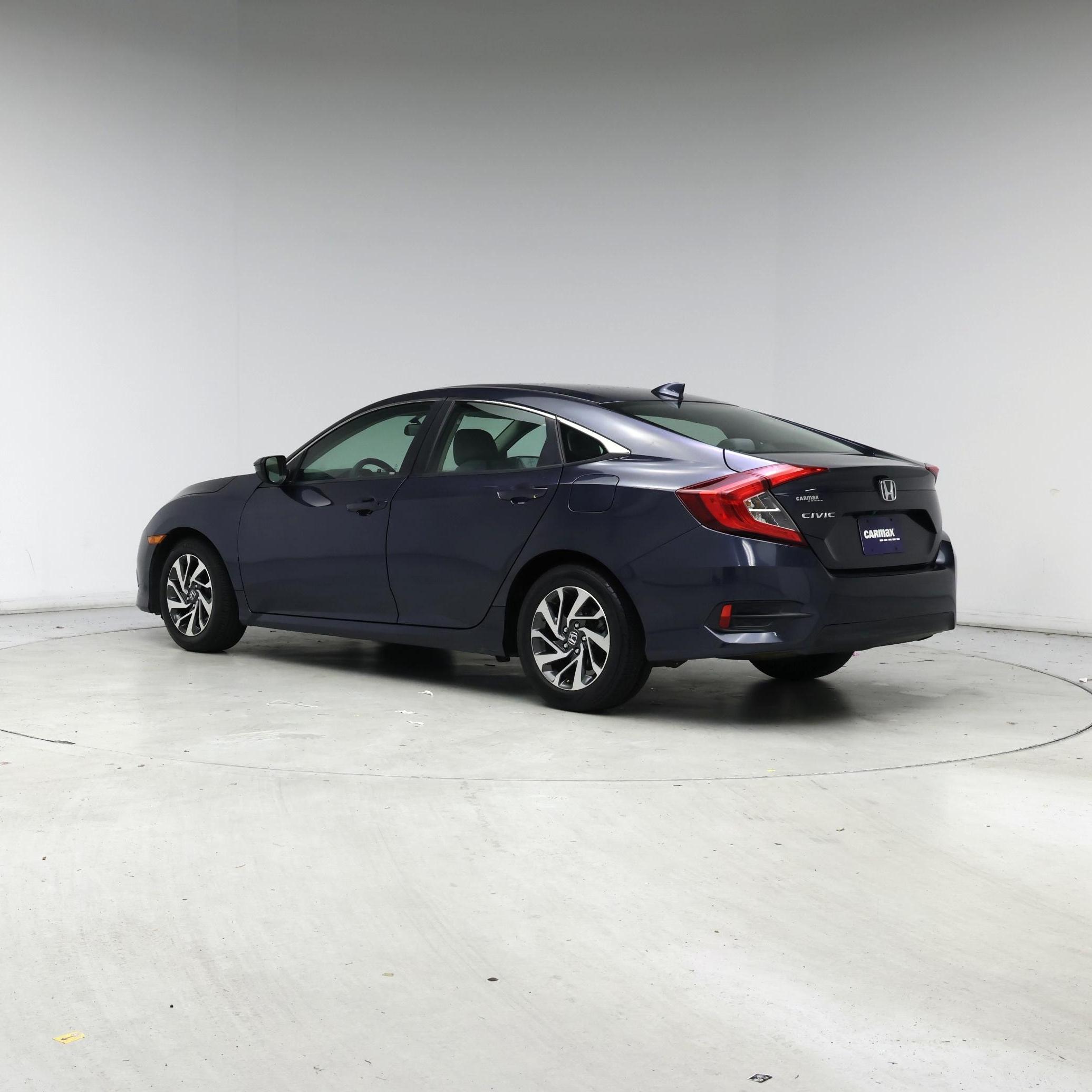 Thumbnail: 2017 Honda Civic - 2