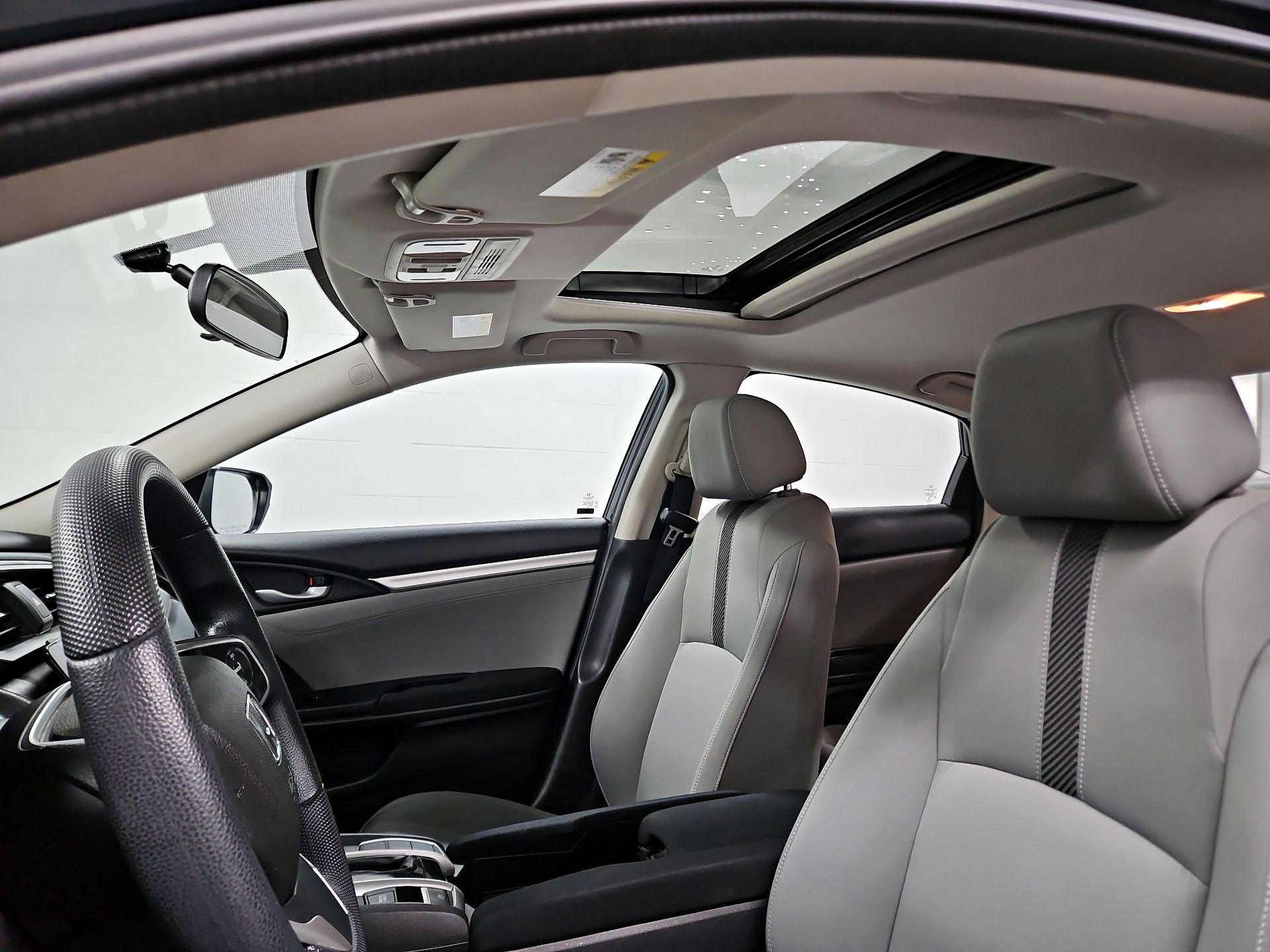 Thumbnail: 2017 Honda Civic - 19