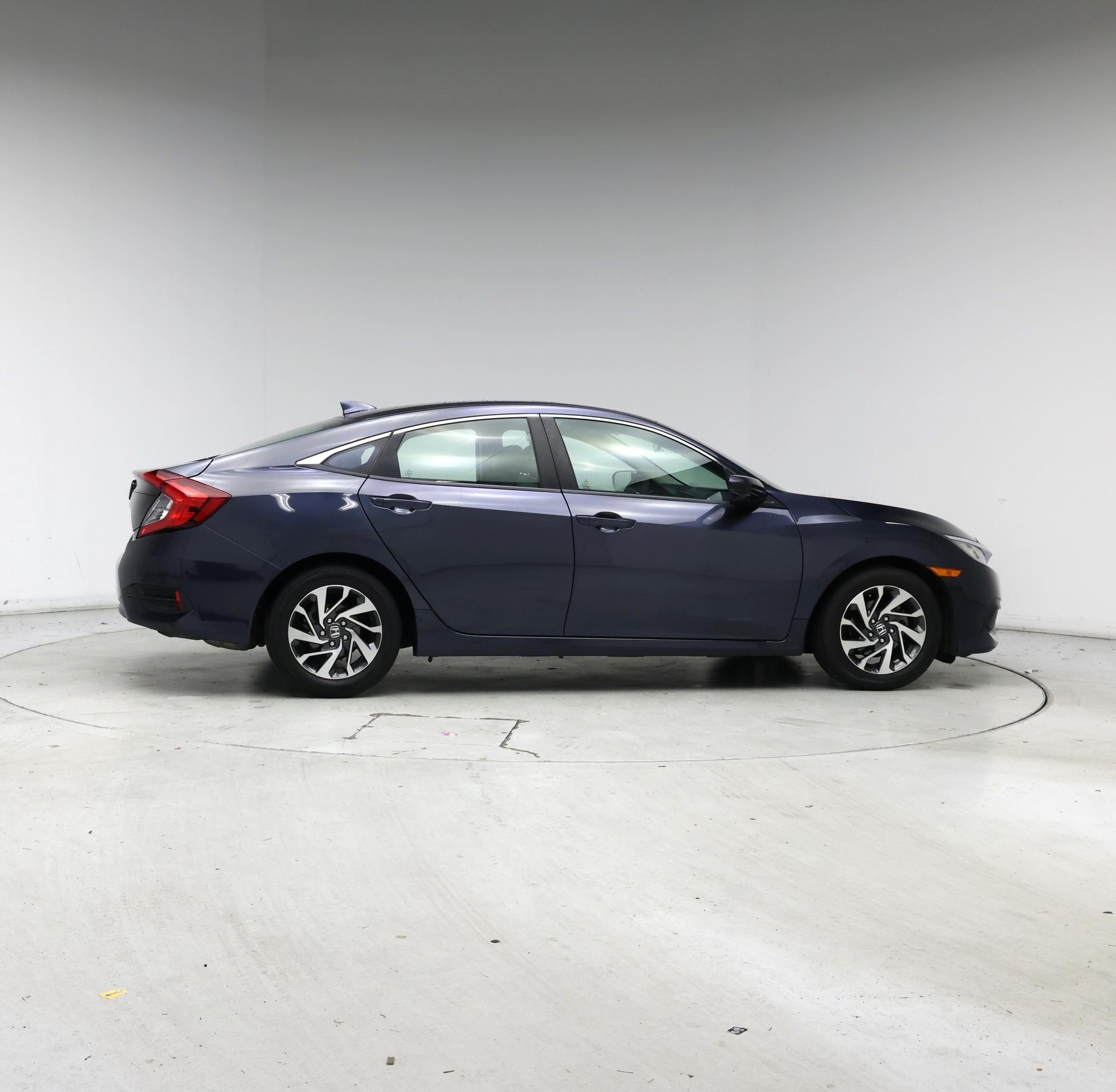 Thumbnail: 2017 Honda Civic - 7