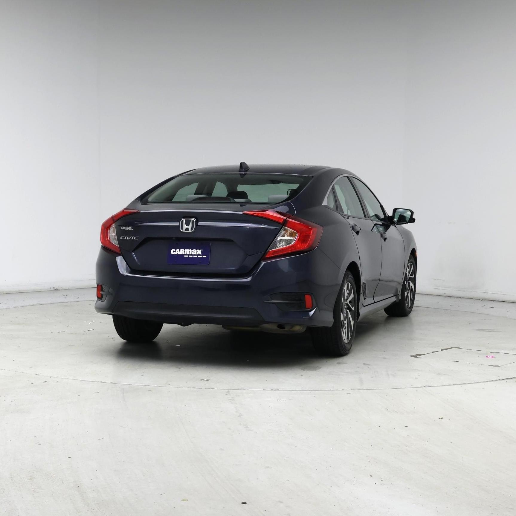 Thumbnail: 2017 Honda Civic - 8