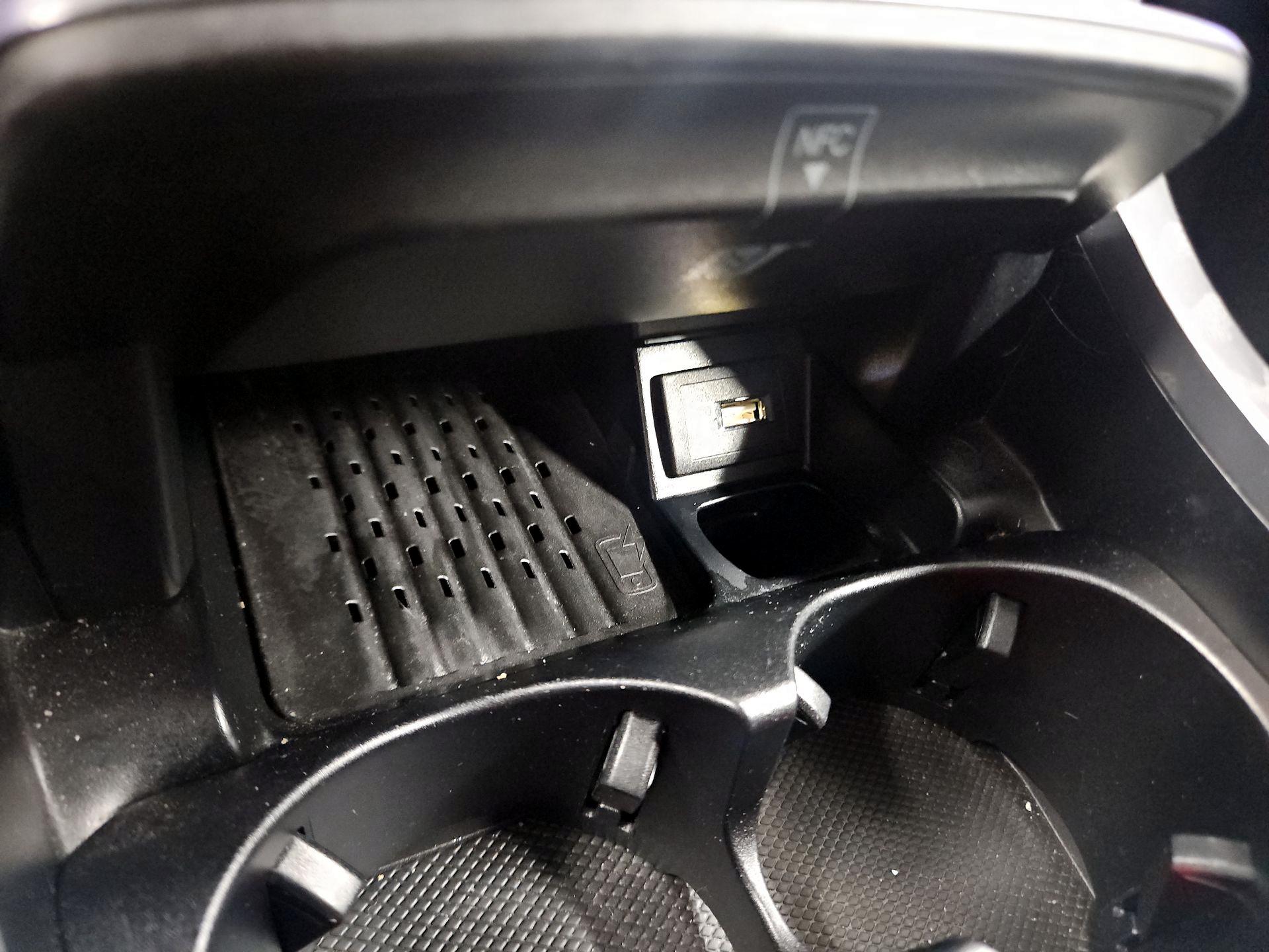 Thumbnail: 2020 Mercedes-Benz E-Class - 19