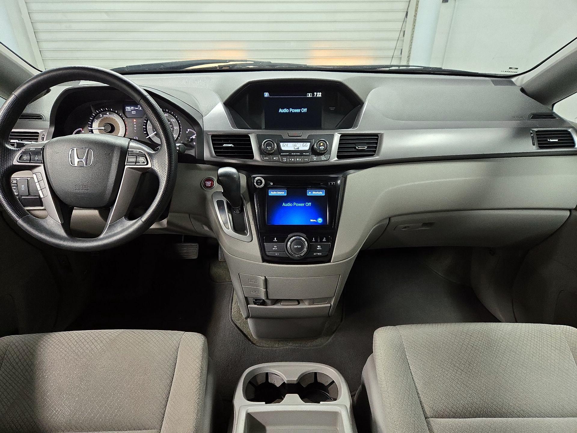 Thumbnail: 2015 Honda Odyssey - 9