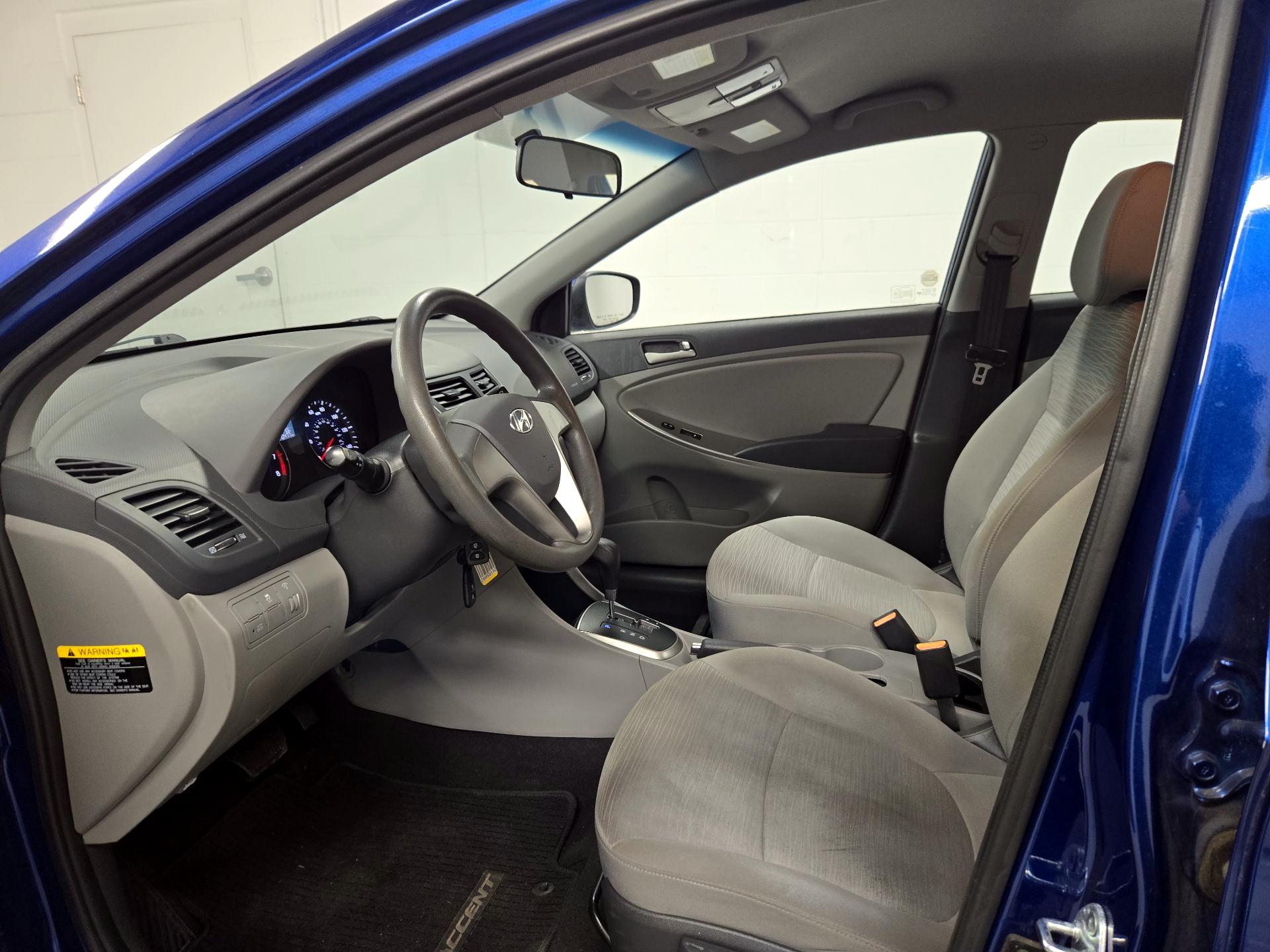 Thumbnail: 2015 Hyundai Accent - 11