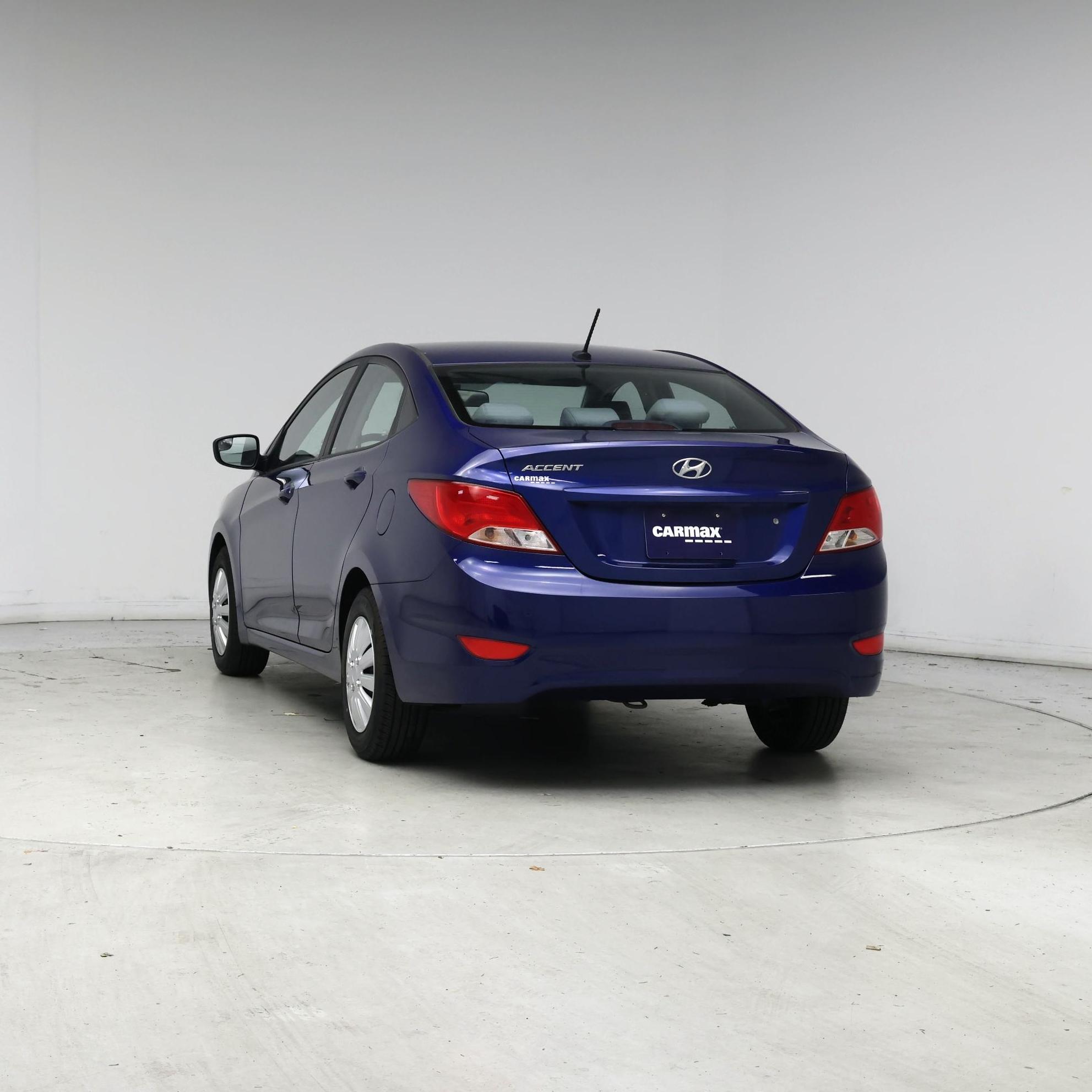 Thumbnail: 2015 Hyundai Accent - 6