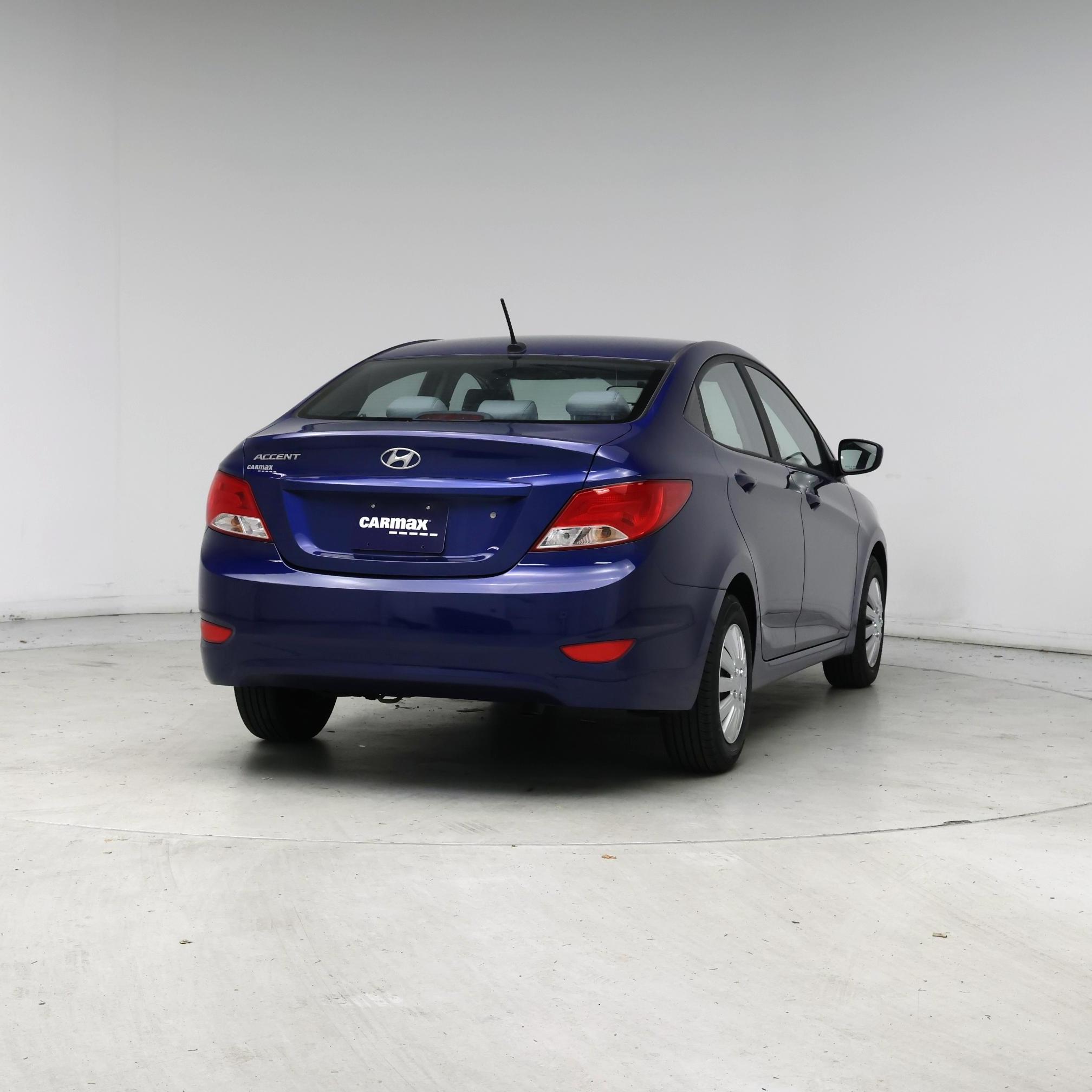 Thumbnail: 2015 Hyundai Accent - 8