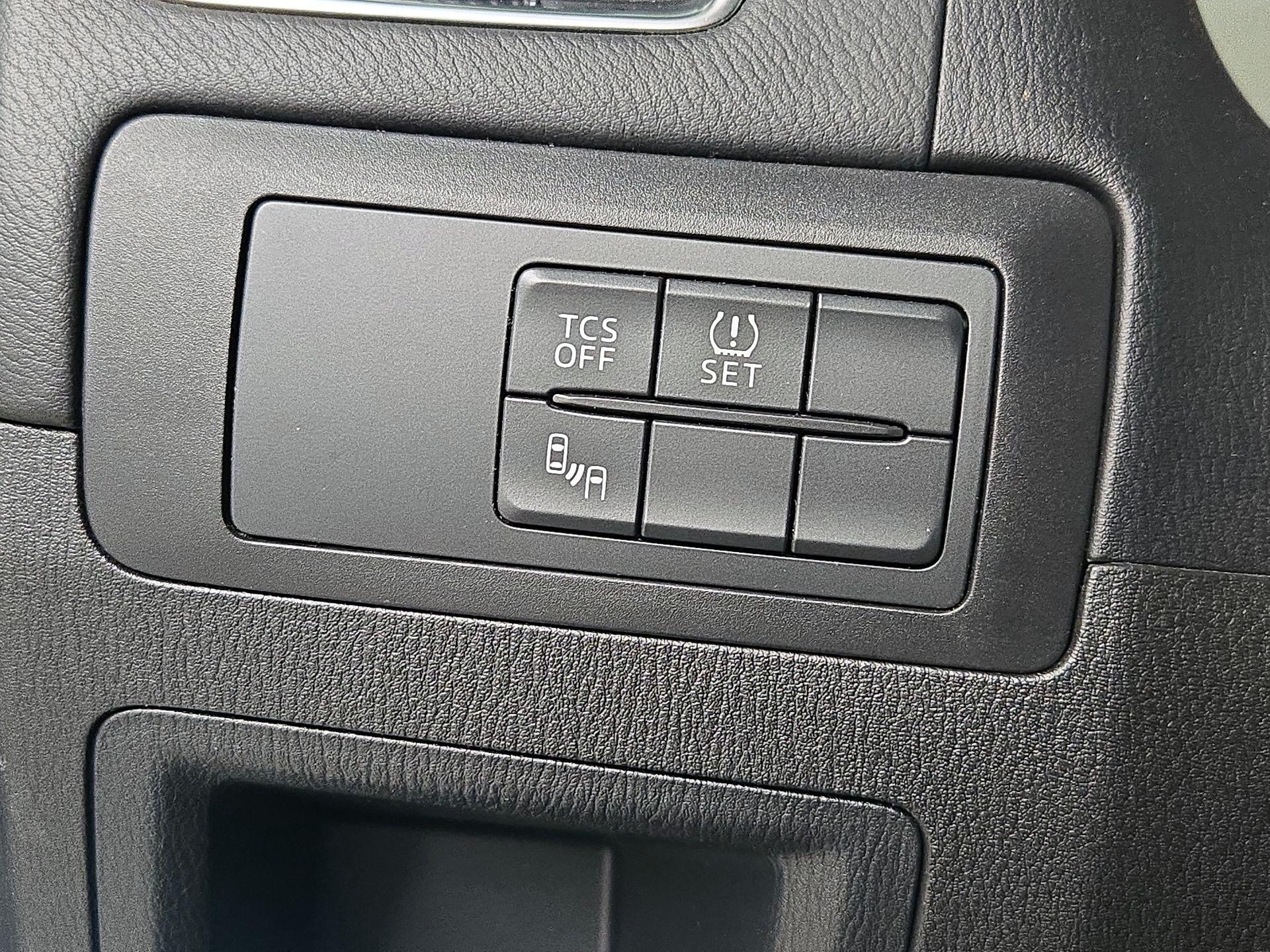 Thumbnail: 2016 Mazda CX-5 - 13