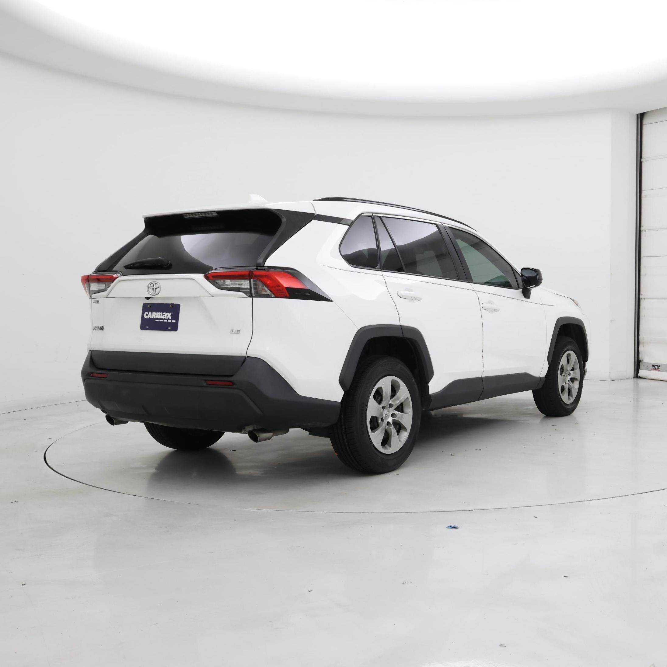 Thumbnail: 2020 Toyota RAV4 - 8