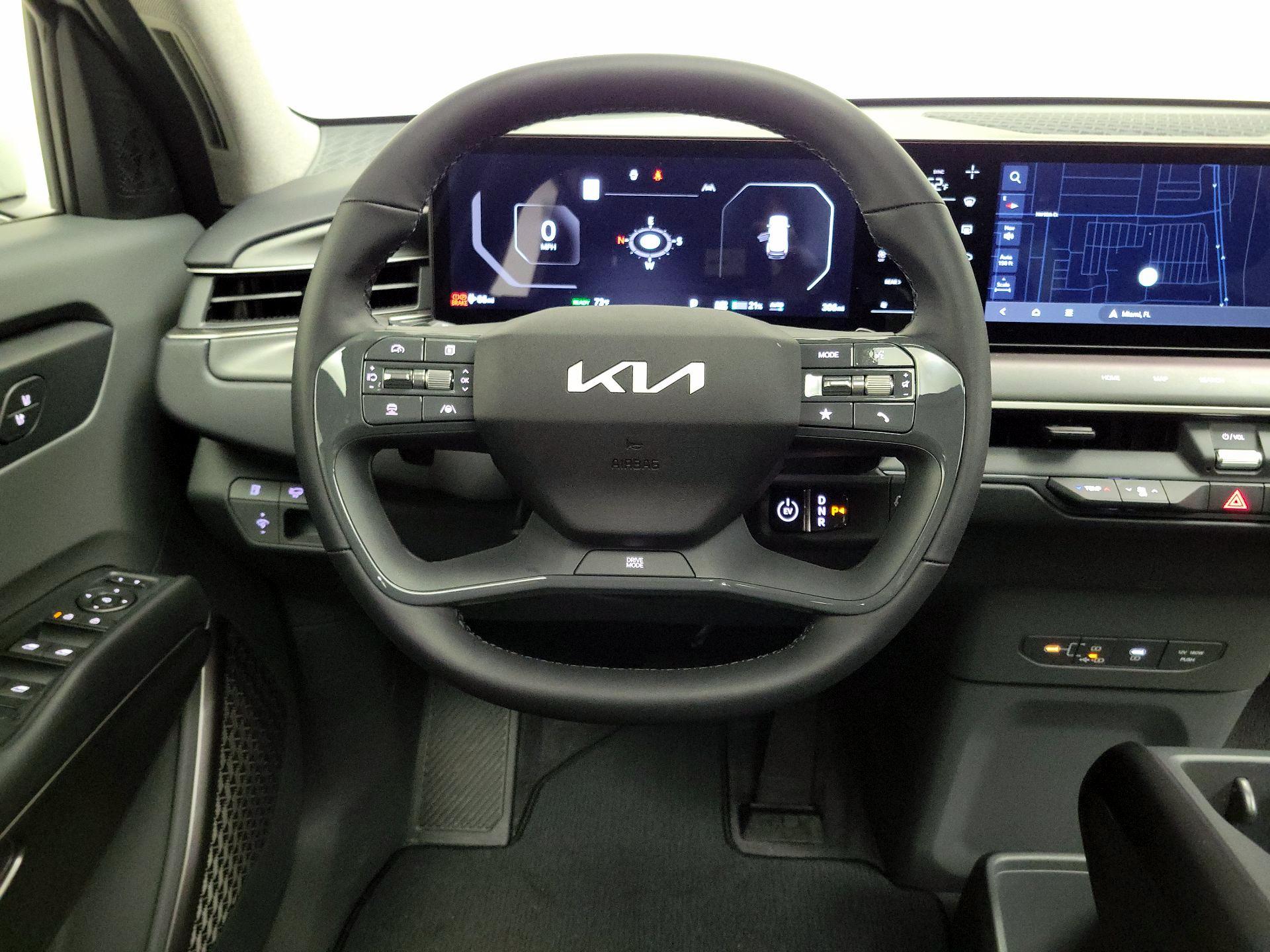 Thumbnail: 2026 Kia EV9 - 10