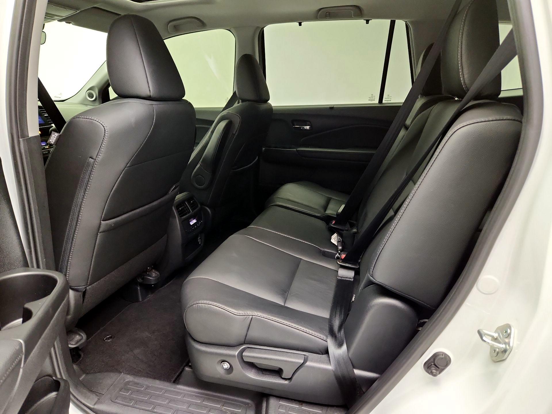 Thumbnail: 2021 Honda Pilot - 20