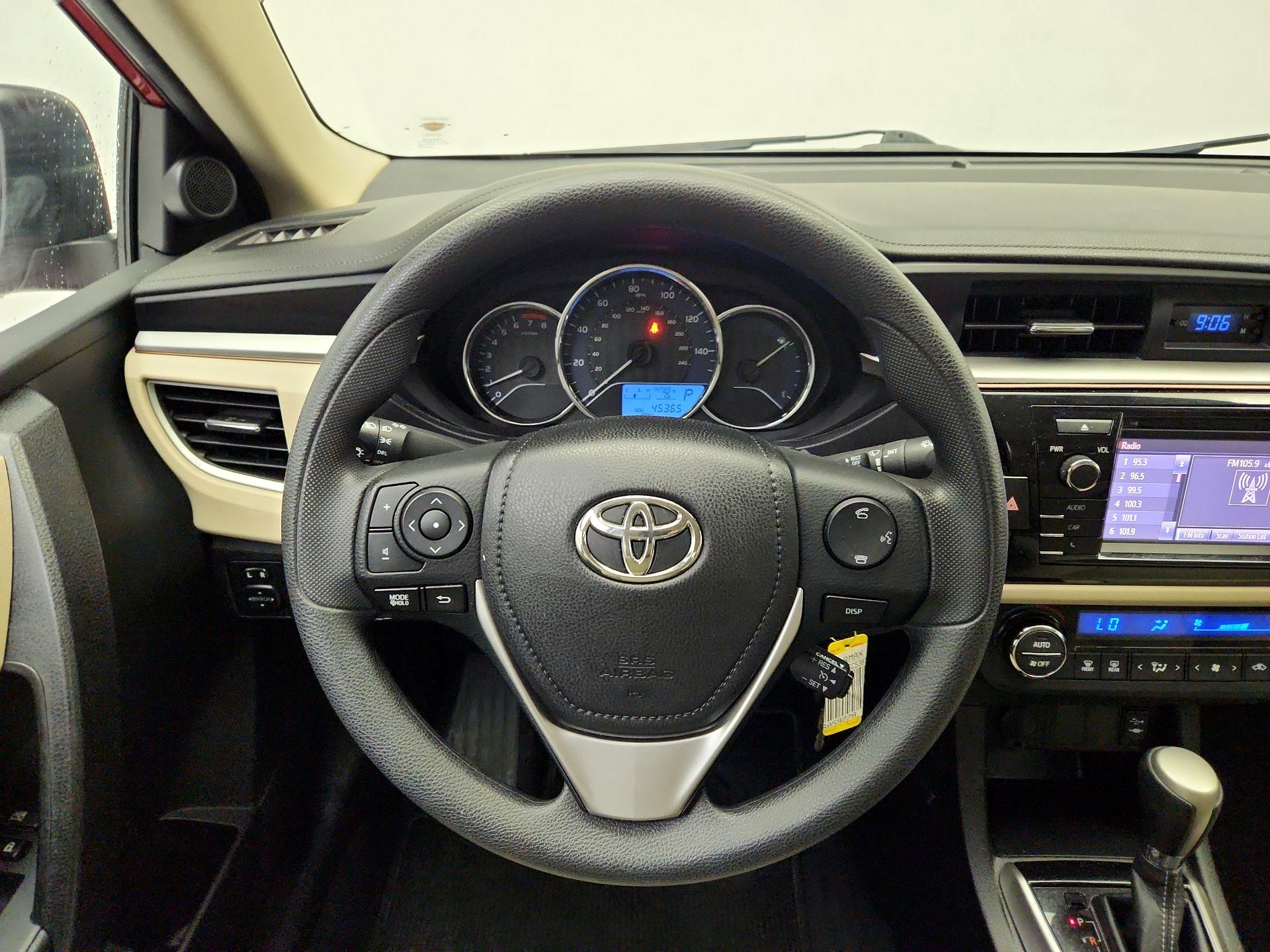 Thumbnail: 2016 Toyota Corolla - 10