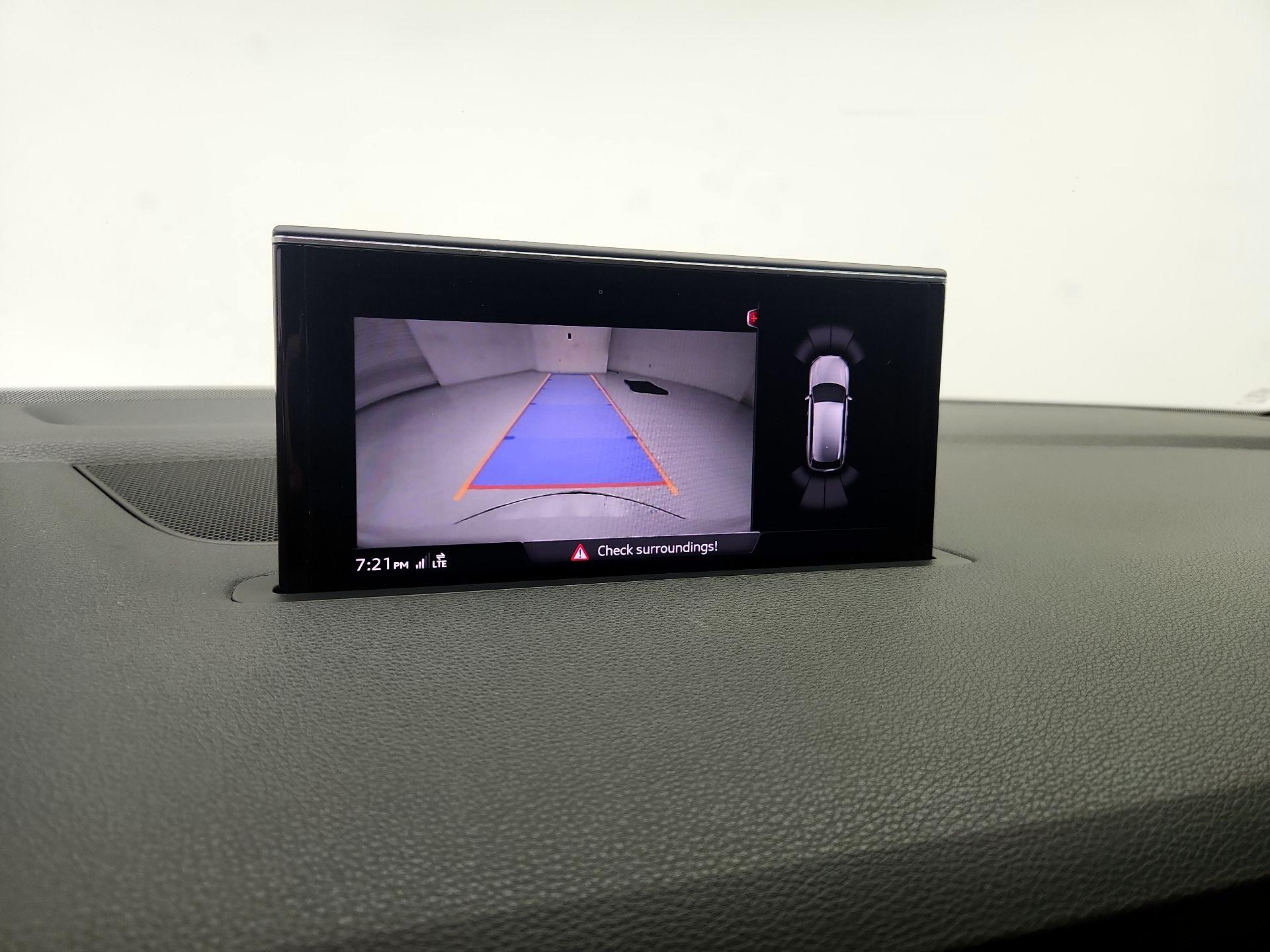 Thumbnail: 2019 Audi Q7 - 15