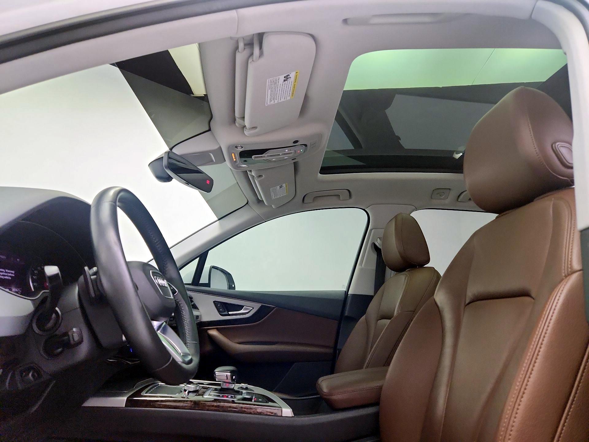 Thumbnail: 2019 Audi Q7 - 20