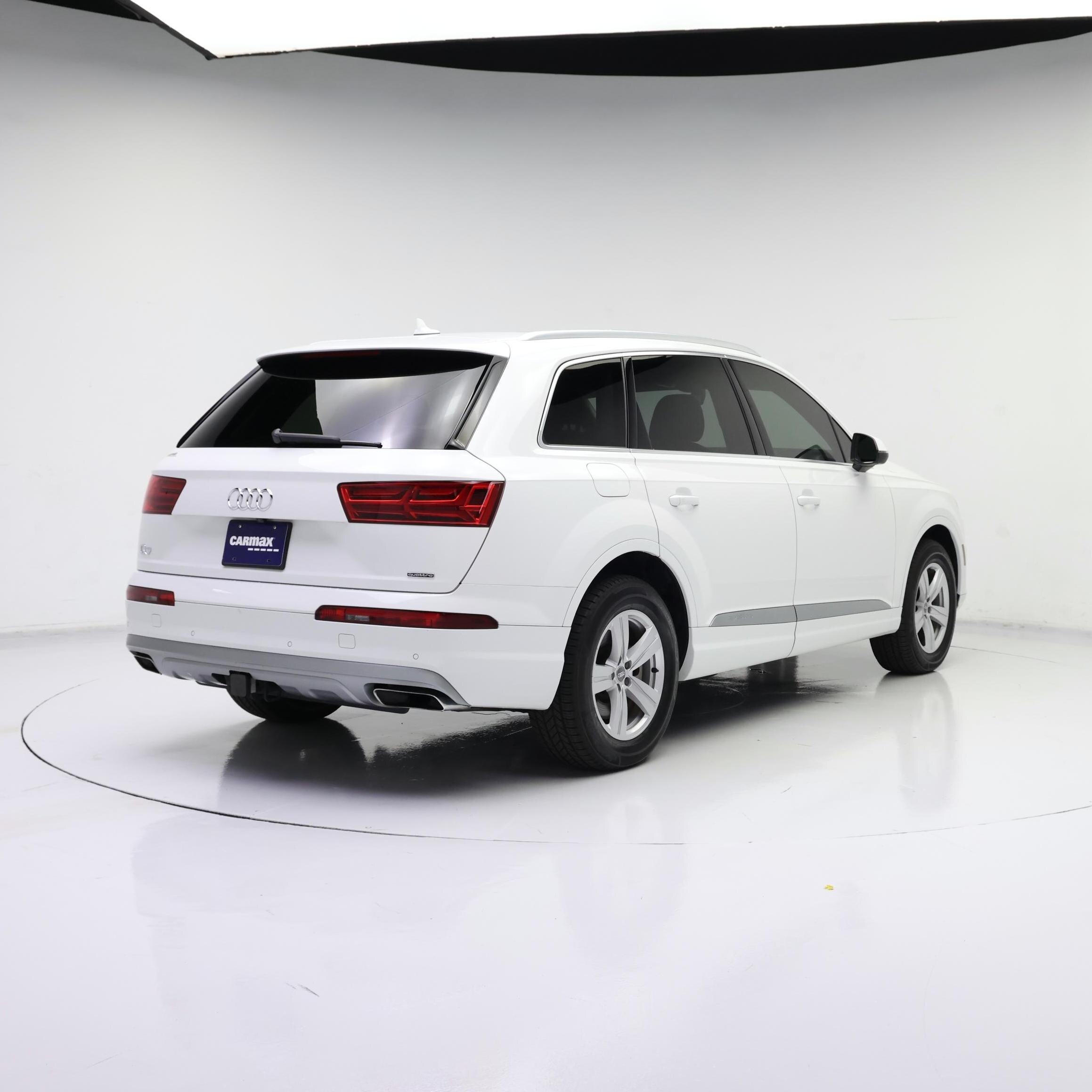 Thumbnail: 2019 Audi Q7 - 8