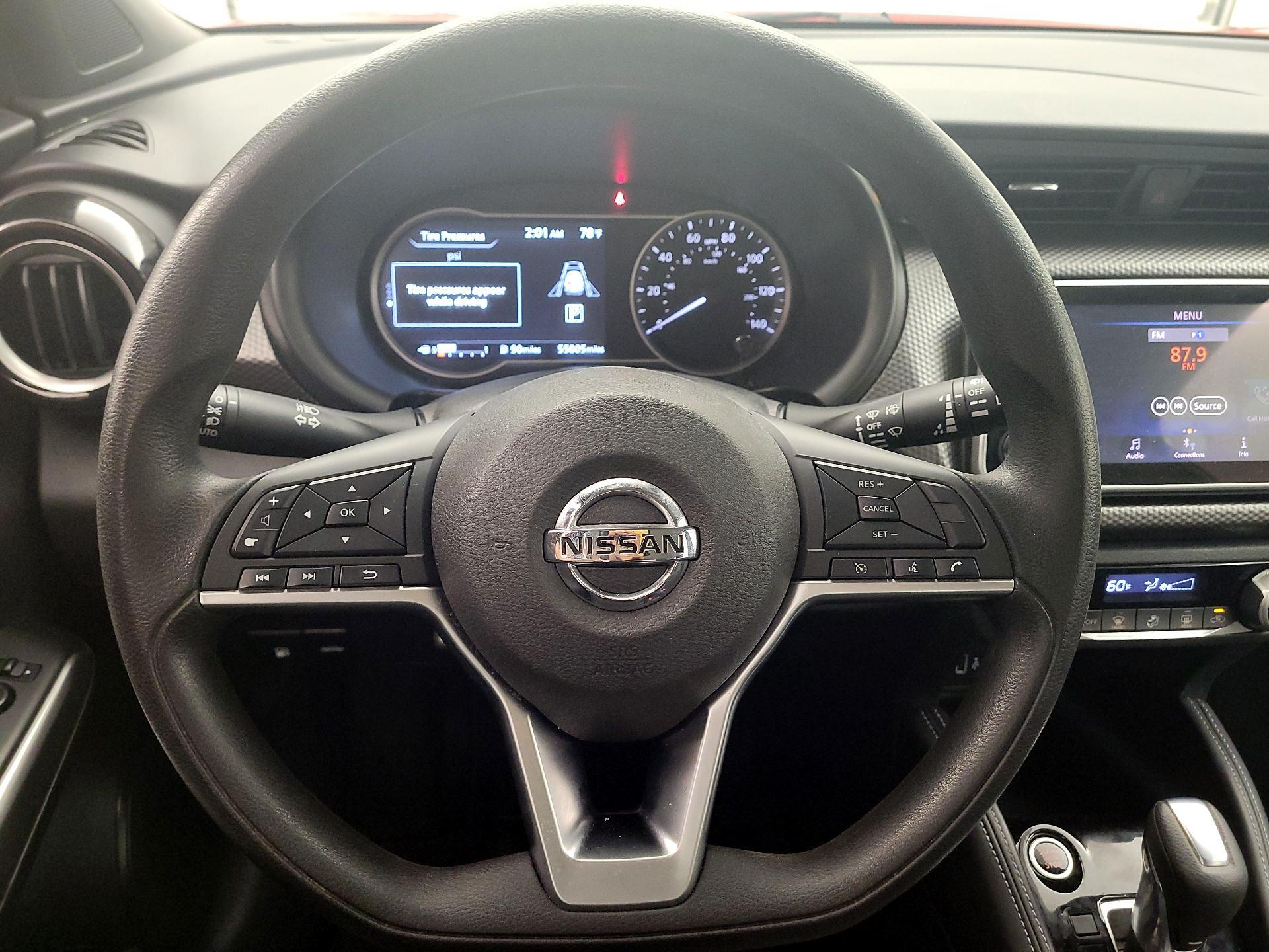 Thumbnail: 2020 Nissan Kicks - 10