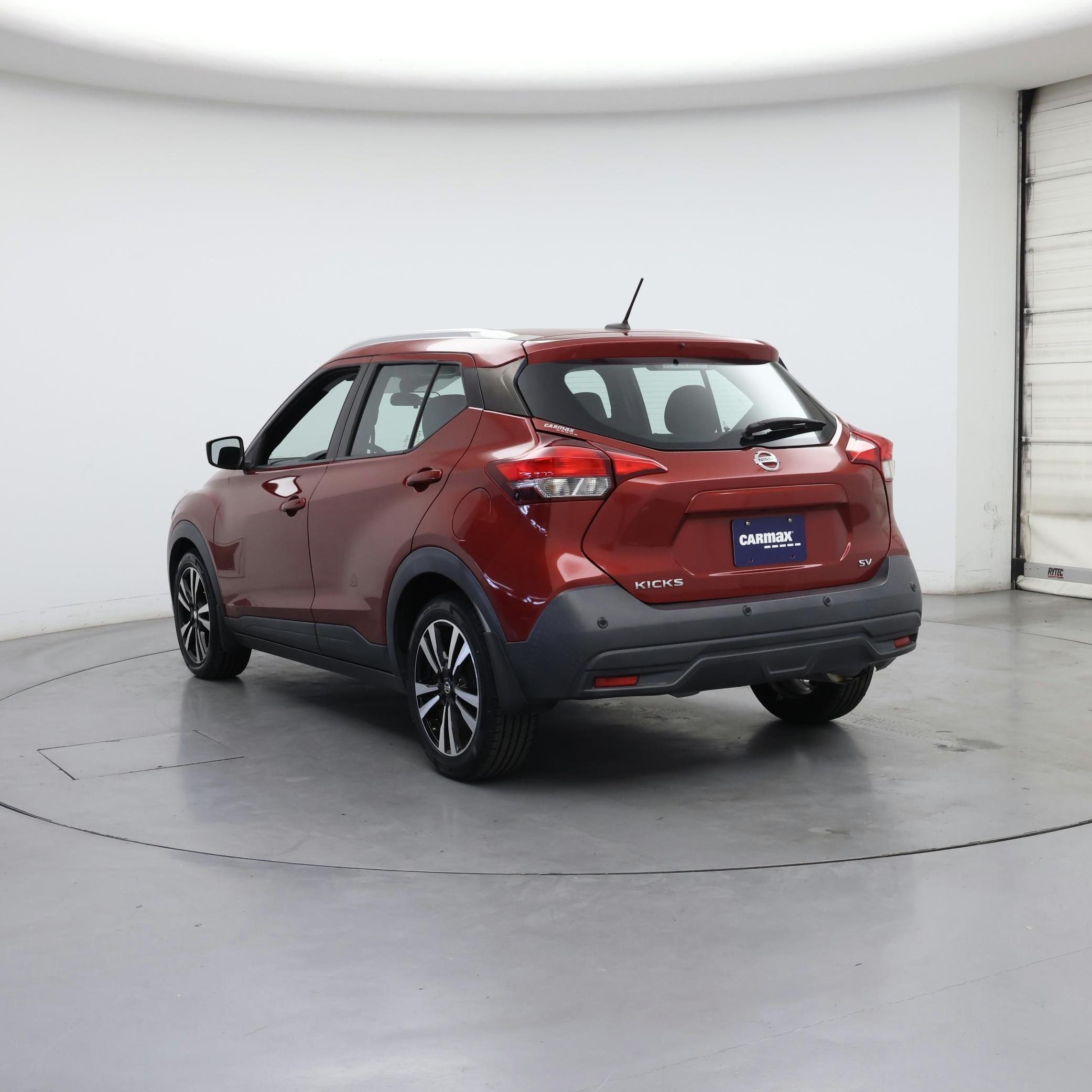 Thumbnail: 2020 Nissan Kicks - 2