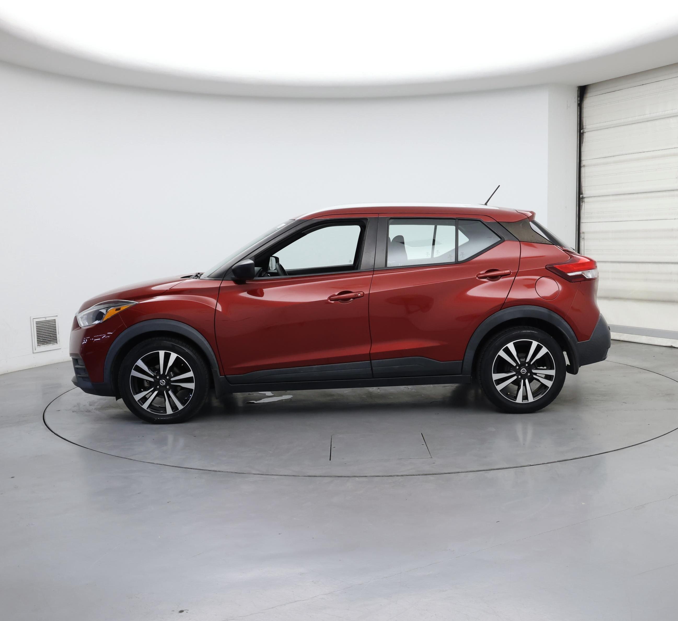 Thumbnail: 2020 Nissan Kicks - 3