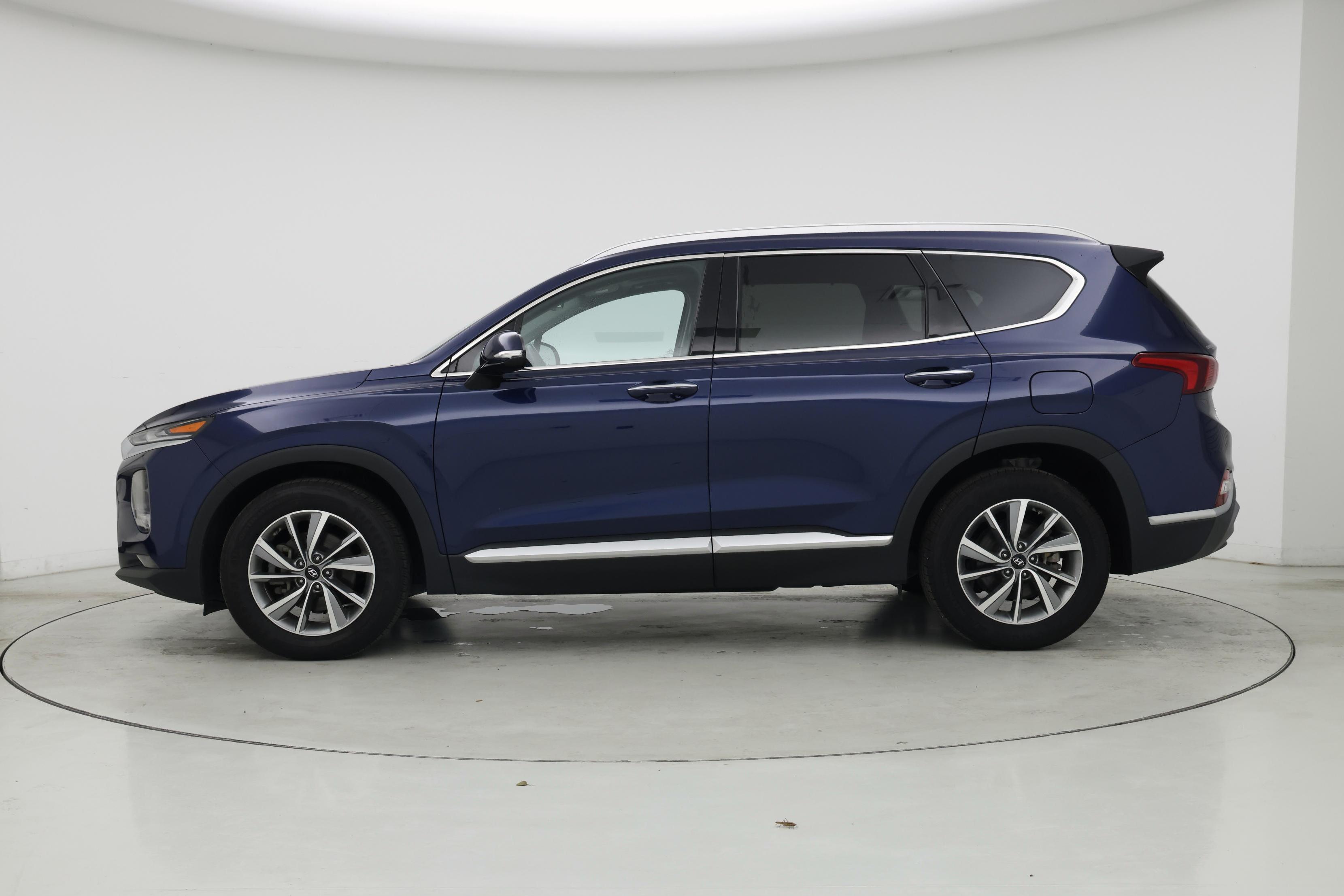 Thumbnail: 2020 Hyundai Santa Fe - 3