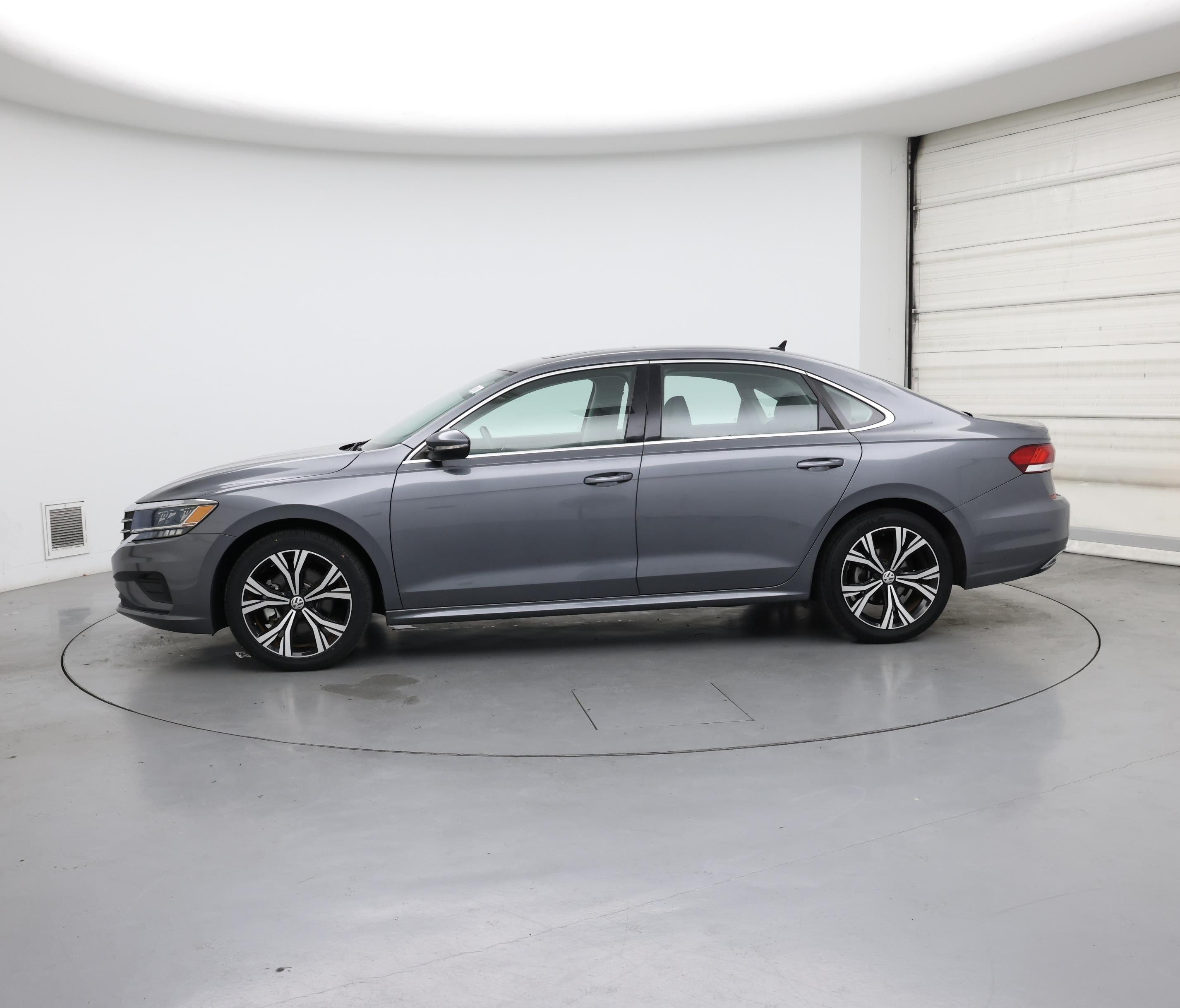 Thumbnail: 2021 Volkswagen Passat - 3